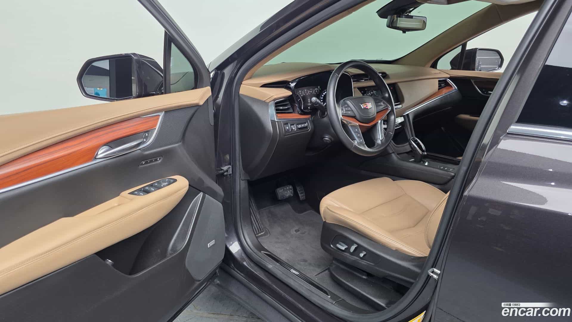 XT5 Cadillac 2019.5-INNER-010