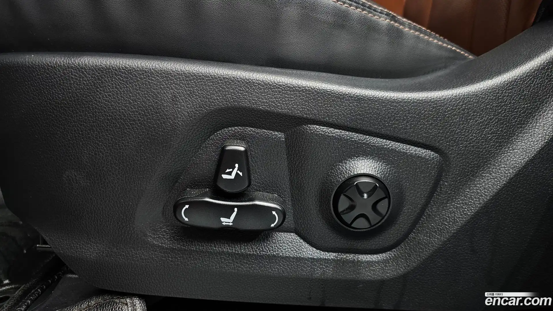 Rexton KG Mobility 2019.2-OPTION-044