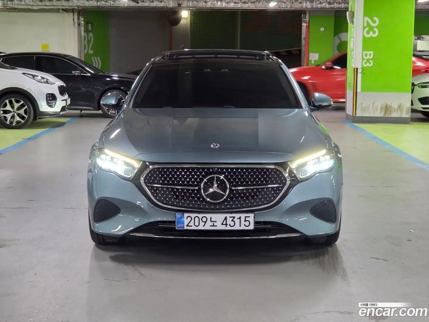 E-Class Mercedes-Benz 2025.2-OUTER-002