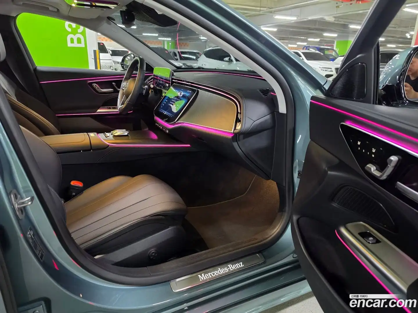 E-Class Mercedes-Benz 2025.2-OPTION-017