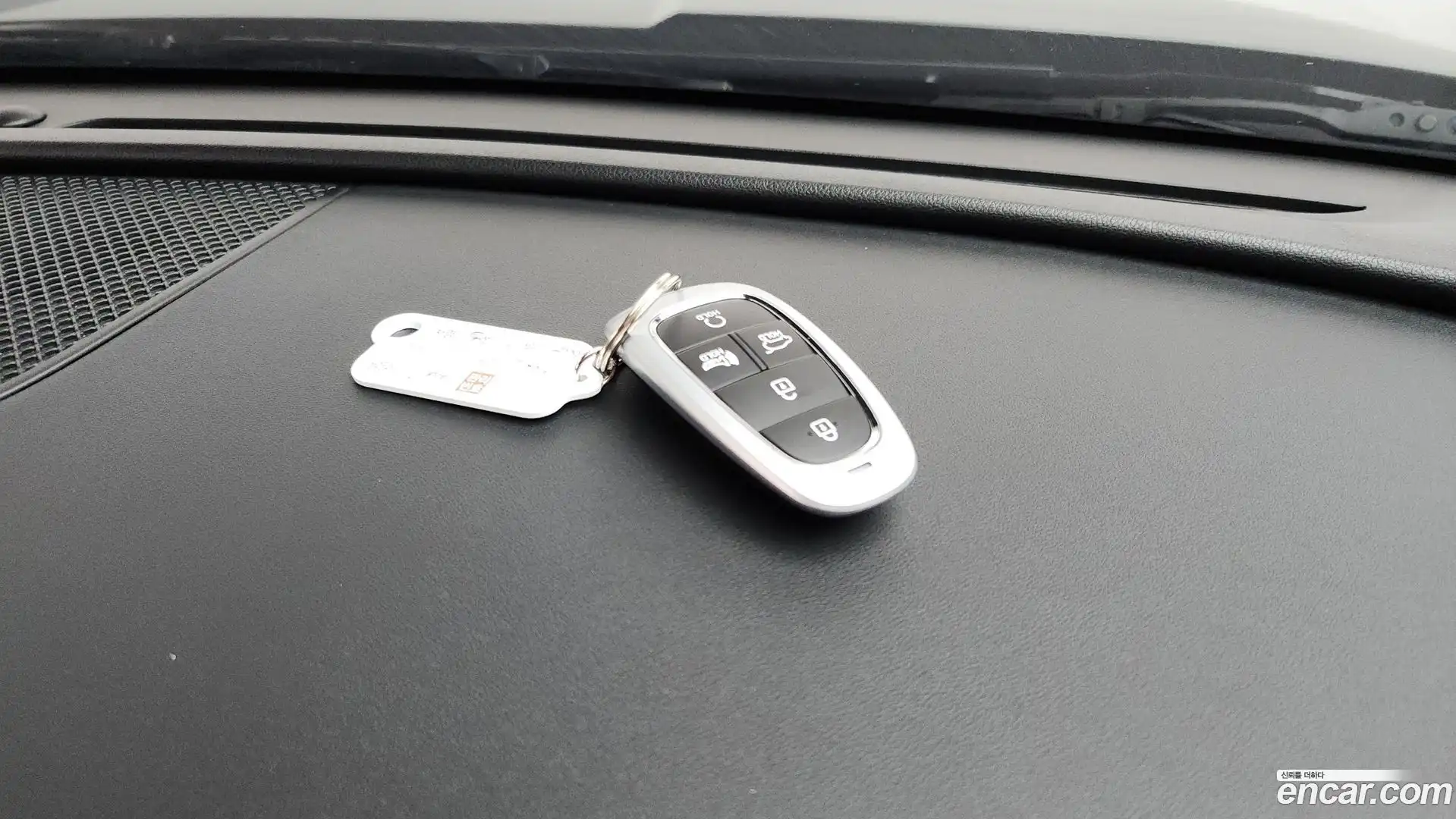 Tucson Hyundai 2022.6-OPTION-019