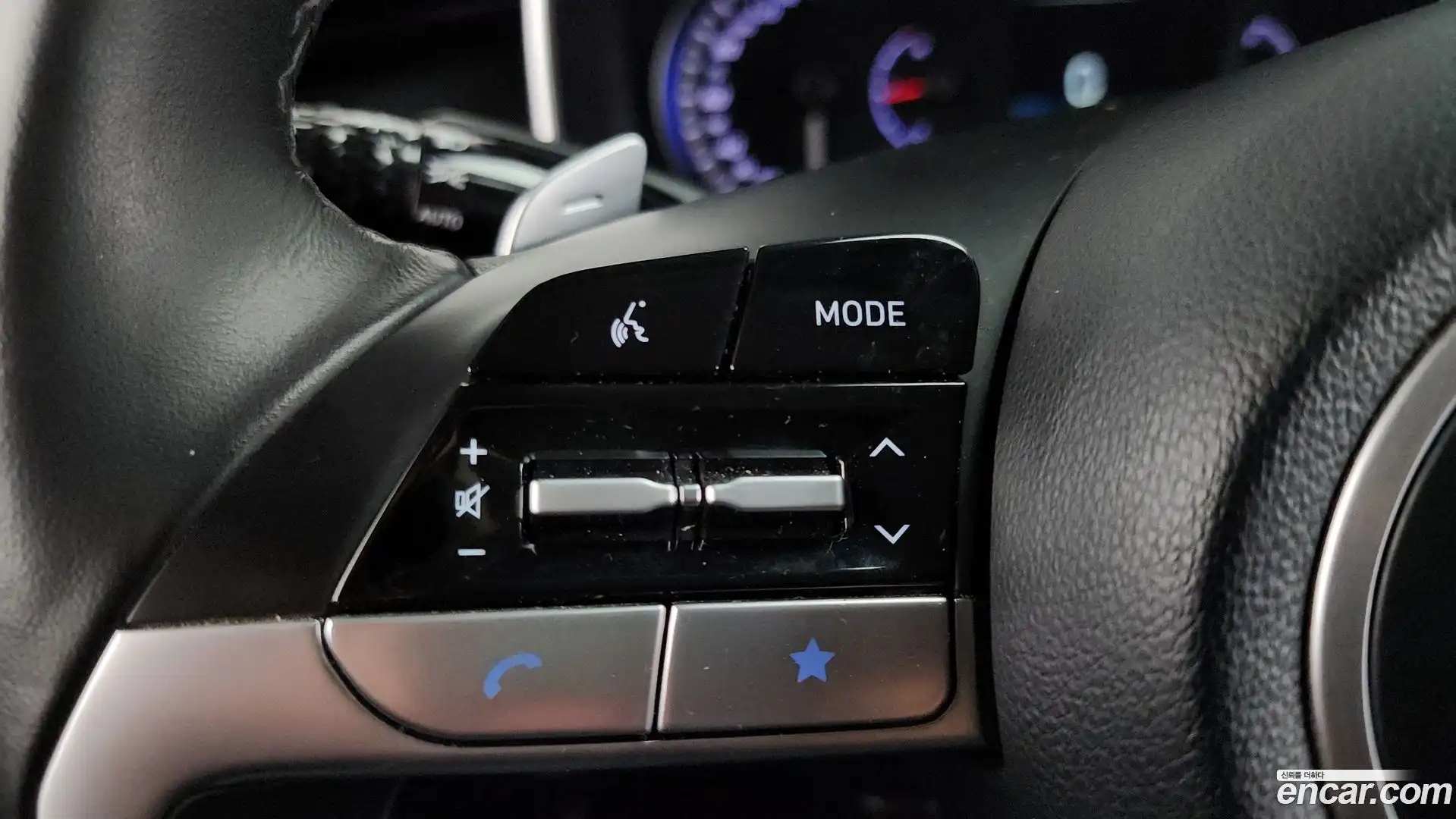 Tucson Hyundai 2022.6-OPTION-021