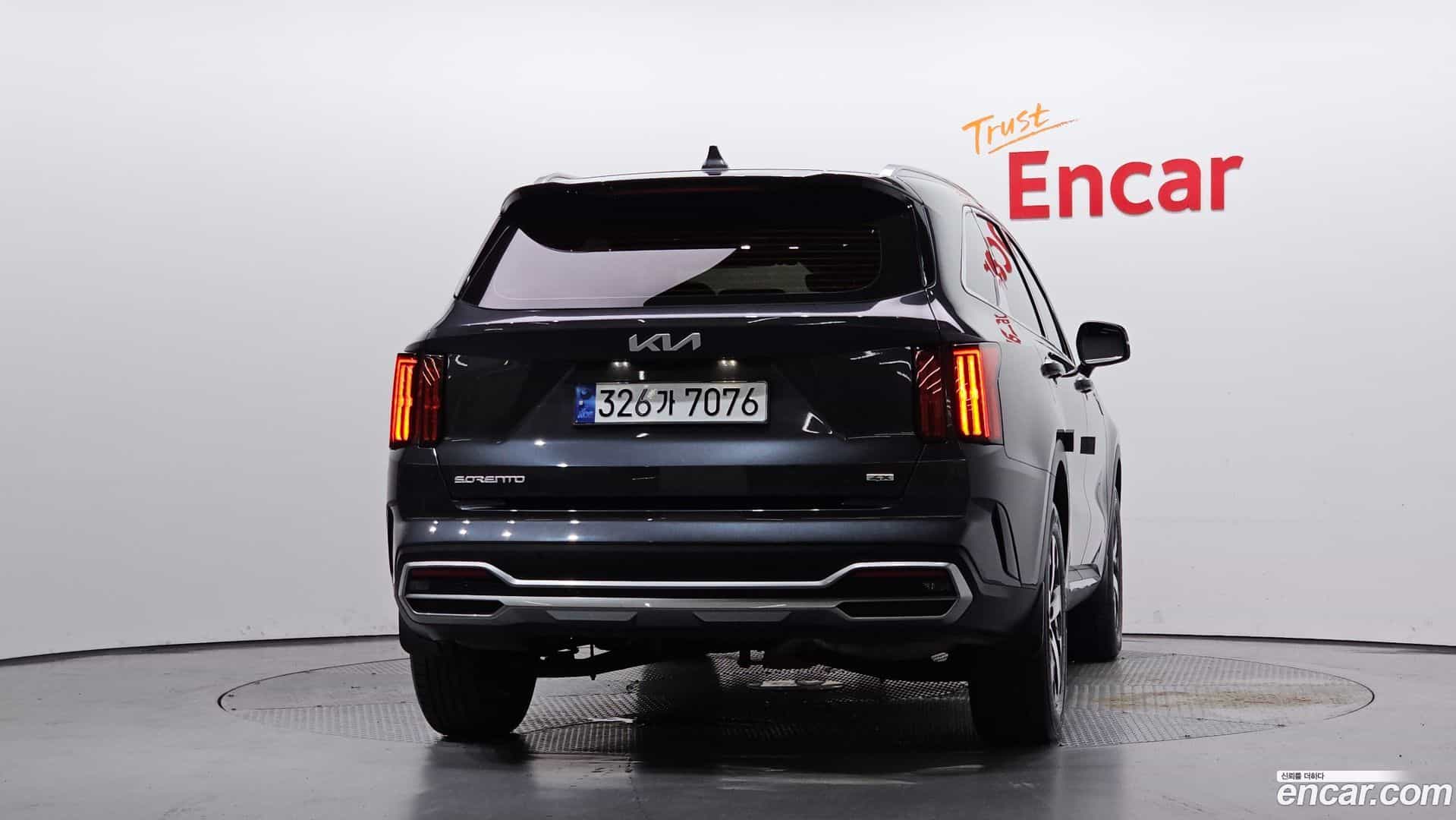Sorento Kia 2023.4-OUTER-004