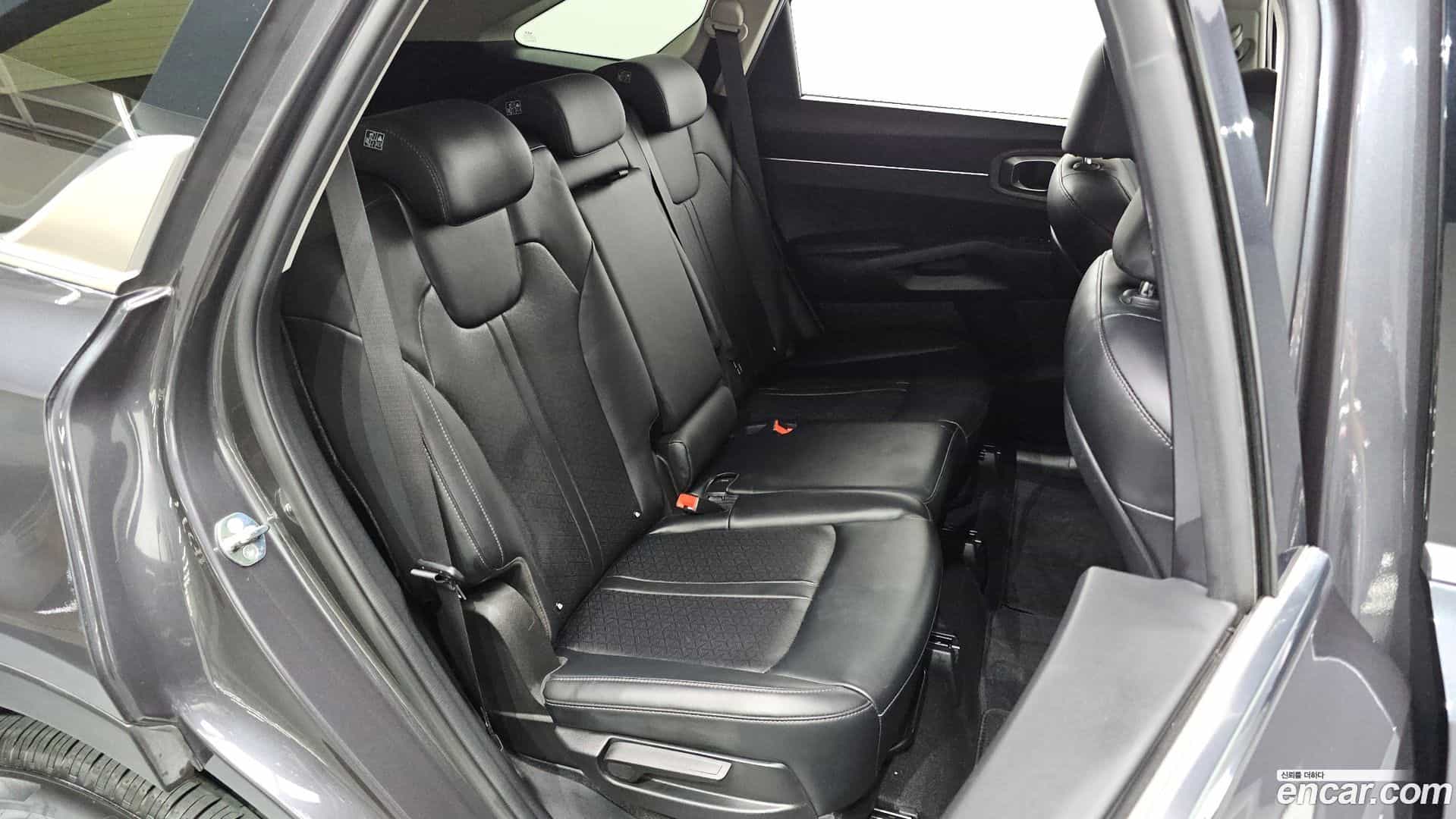Sorento Kia 2023.4-OPTION-015