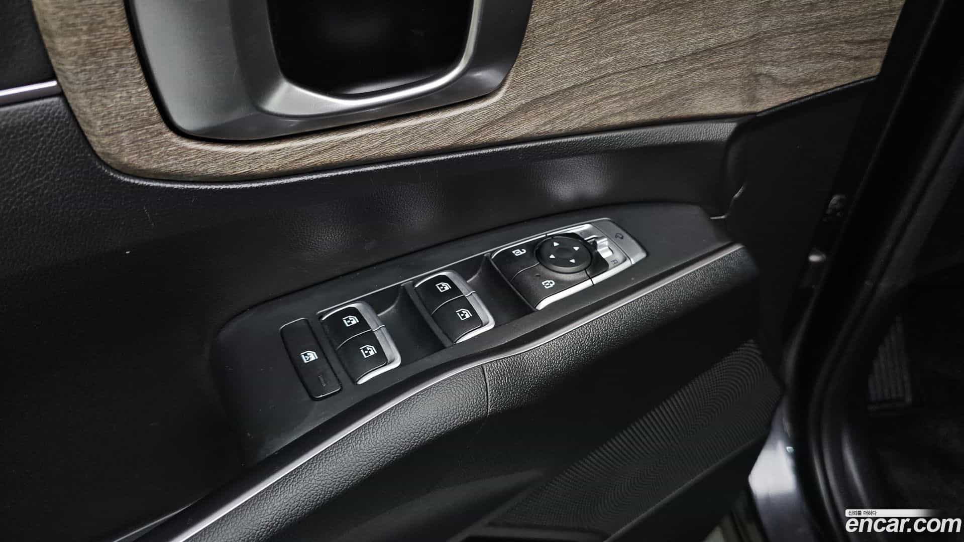 Sorento Kia 2023.4-OPTION-022
