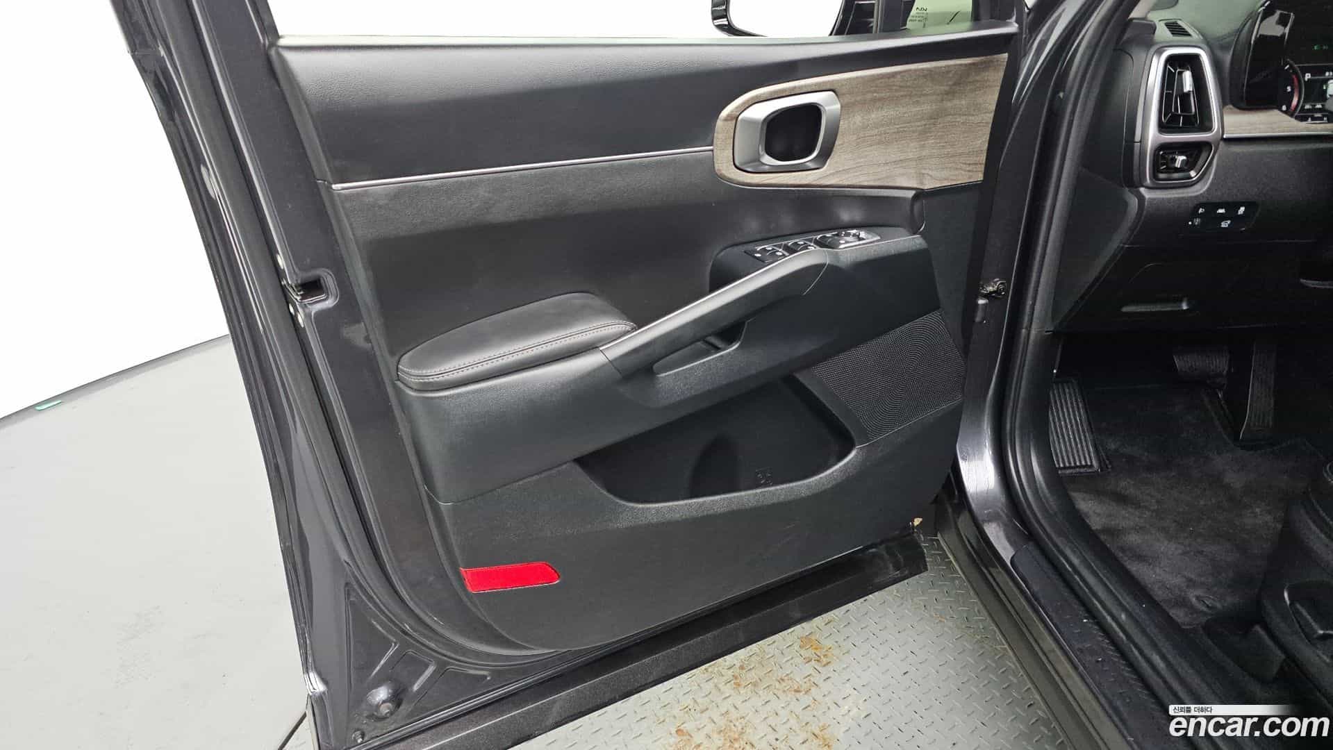 Sorento Kia 2023.4-INNER-034