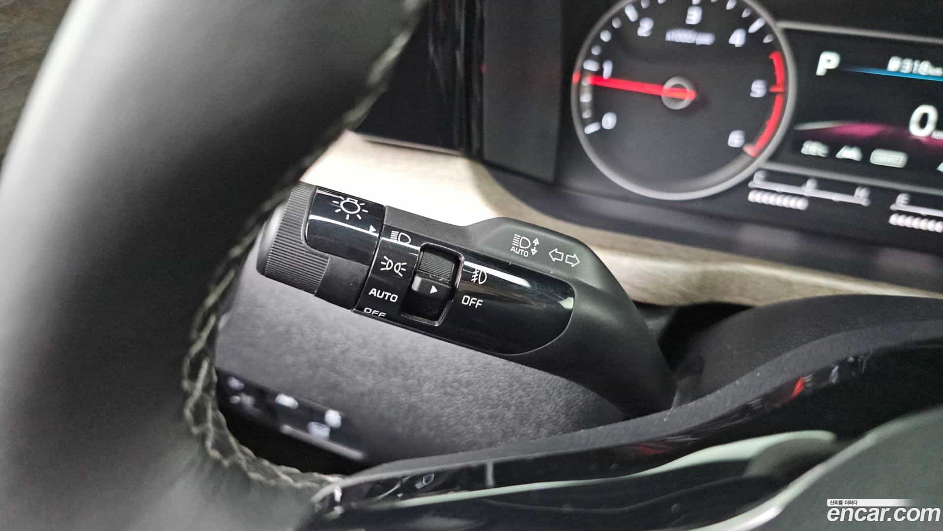 Sorento Kia 2023.4-OPTION-043