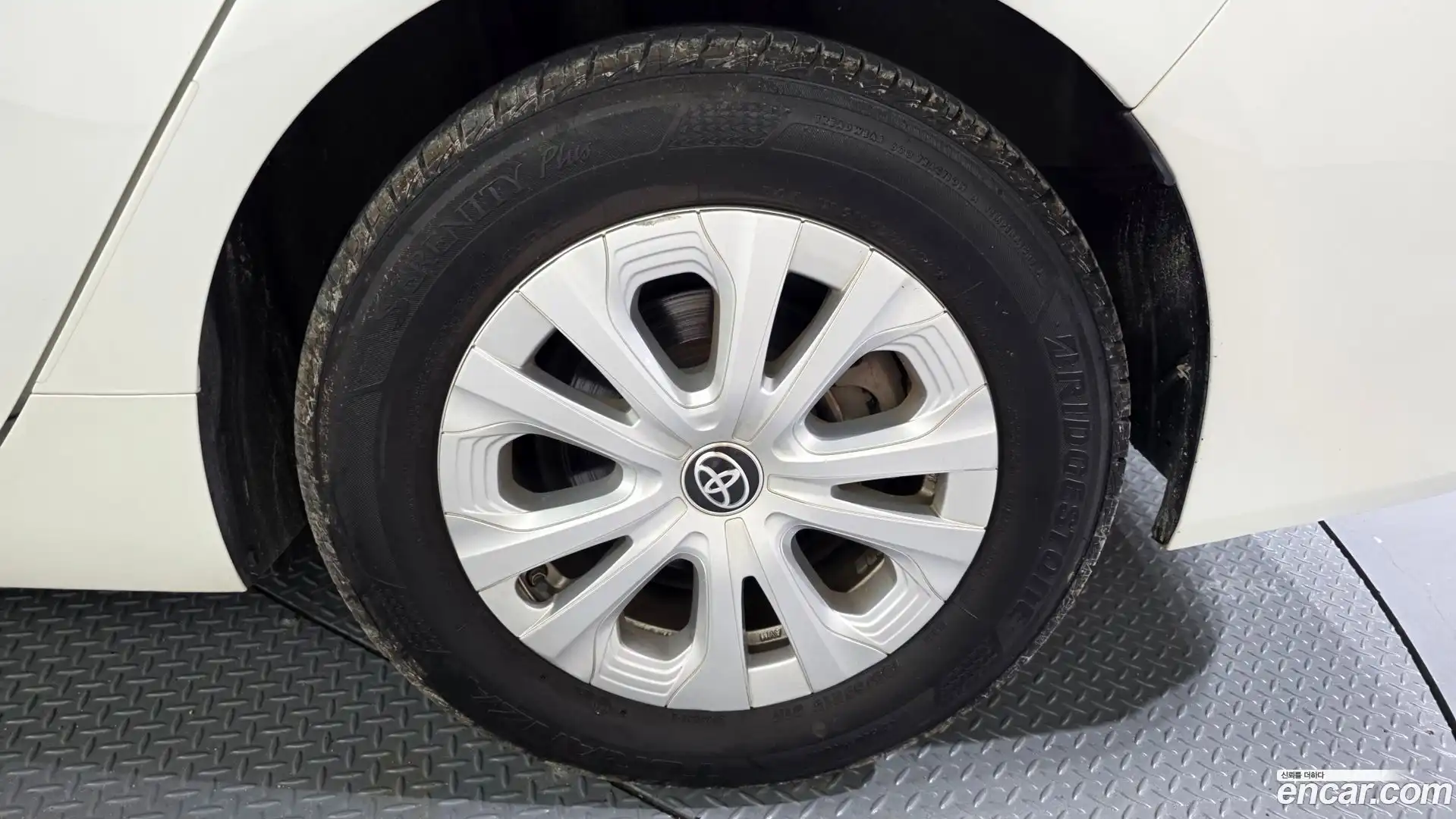 Prius Toyota 2019.8-OUTER-031