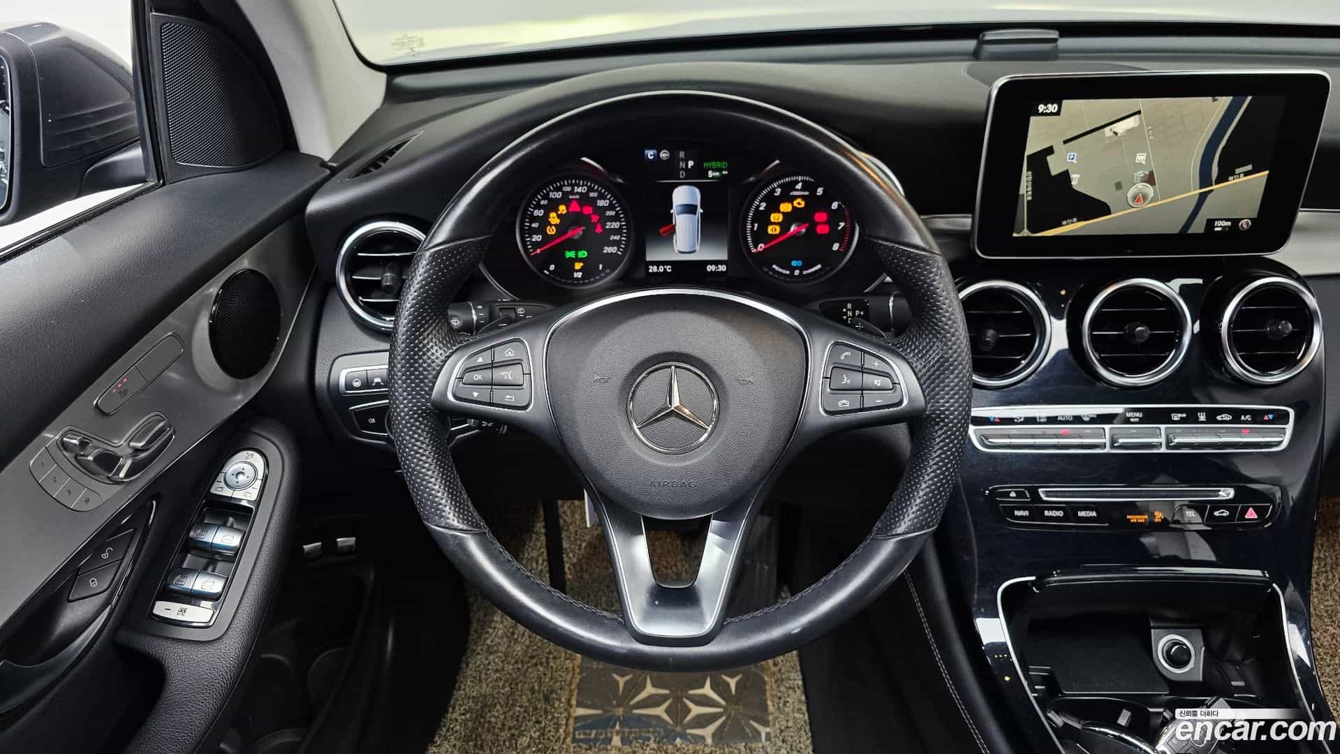 GLC-Class Mercedes-Benz 2019.5-OPTION-018