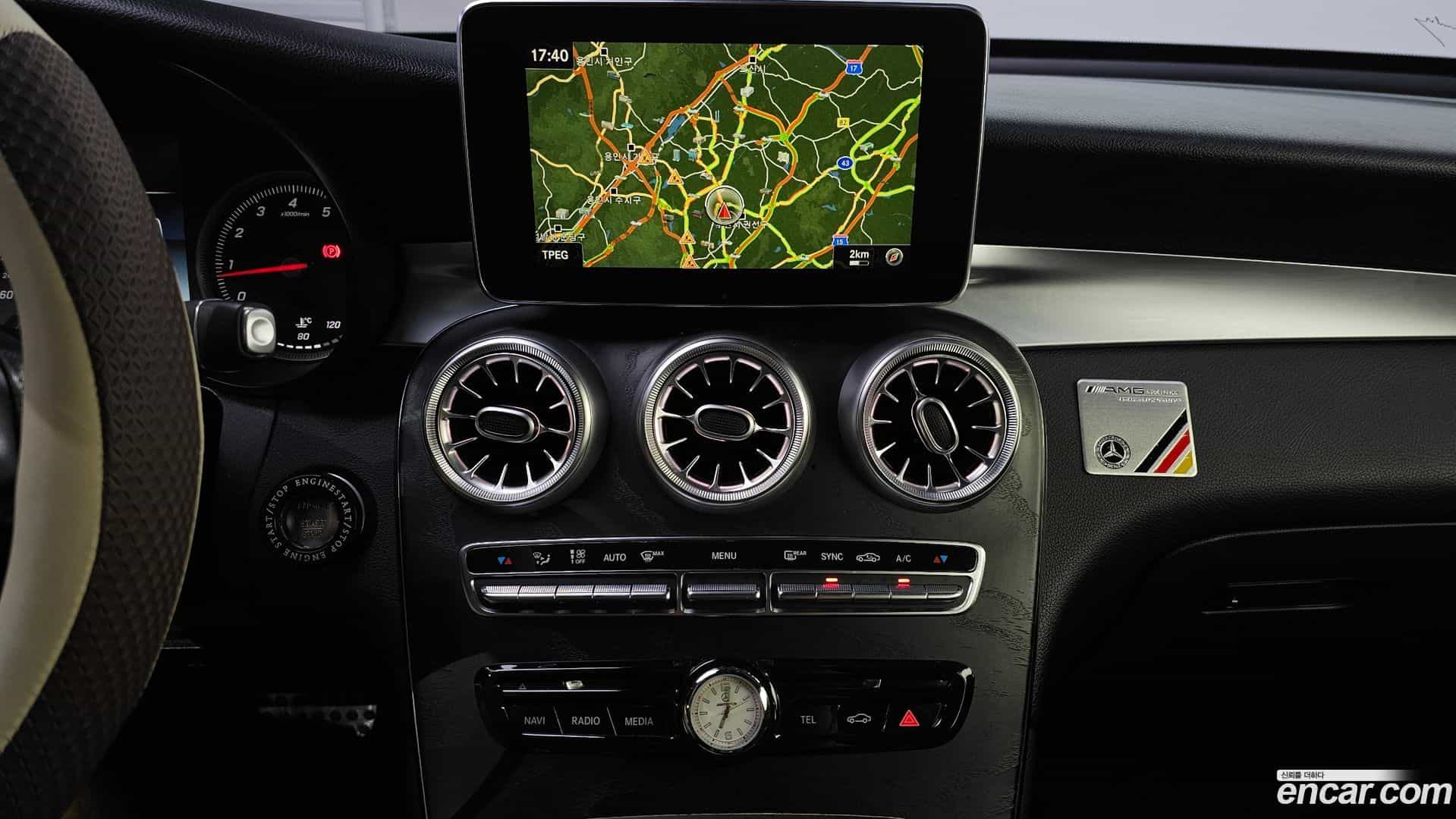 GLC-Class Mercedes-Benz 2019.8-OPTION-018