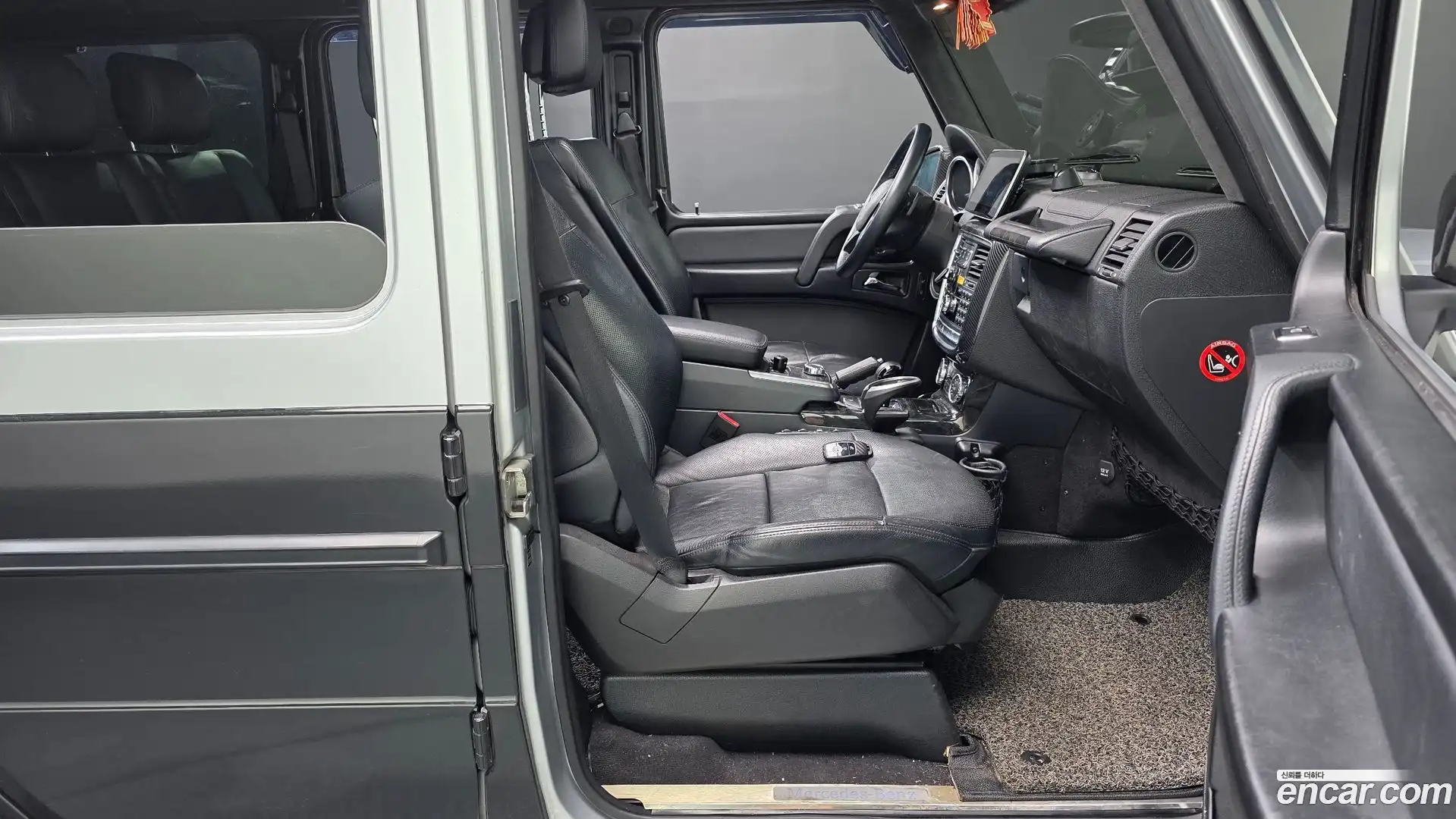 G-Class Mercedes-Benz 2013.11-OPTION-015