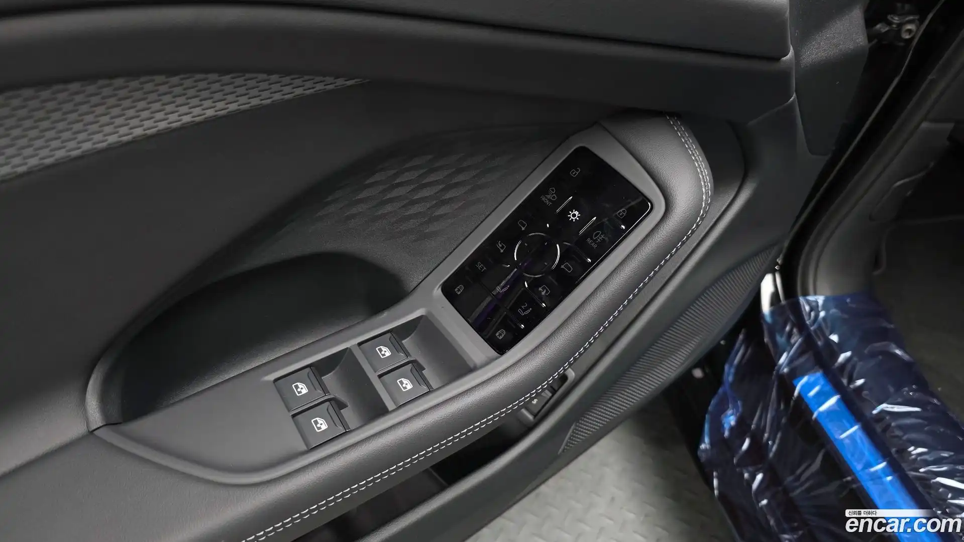 A6 Audi 2026.5-OPTION-050
