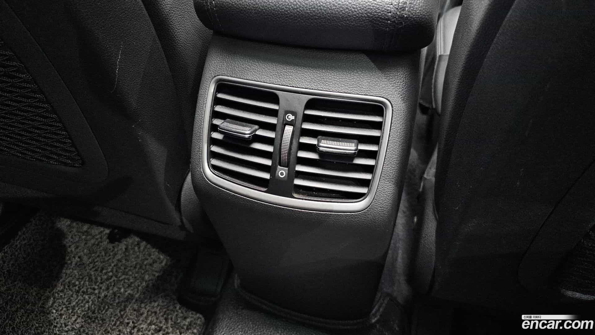 Tucson Hyundai 2017.7-OPTION-043
