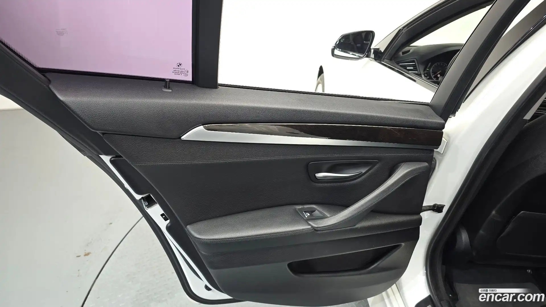5-Series BMW 2016.5-INNER-035