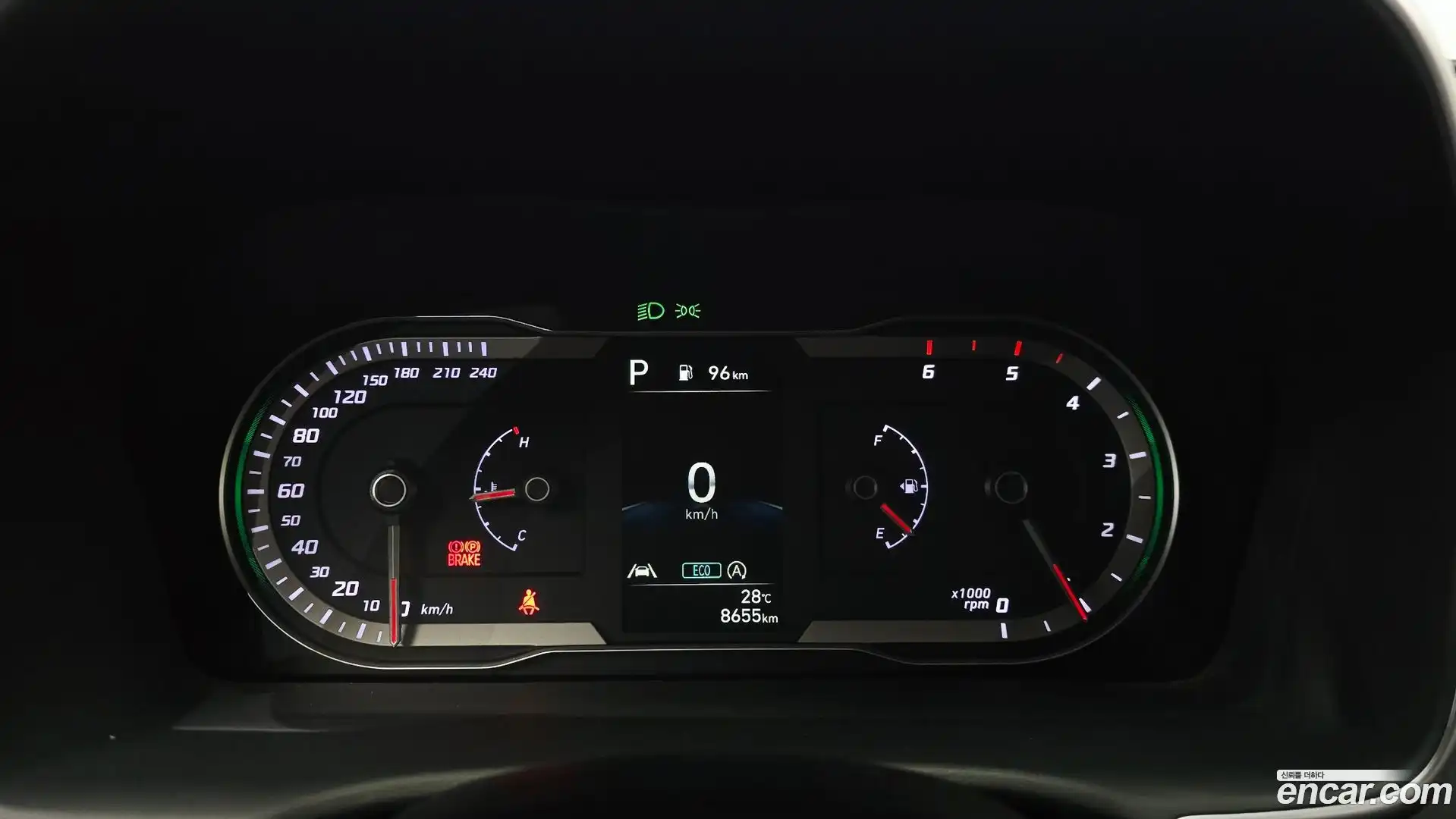 Tucson Hyundai 2022.1-INNER-008