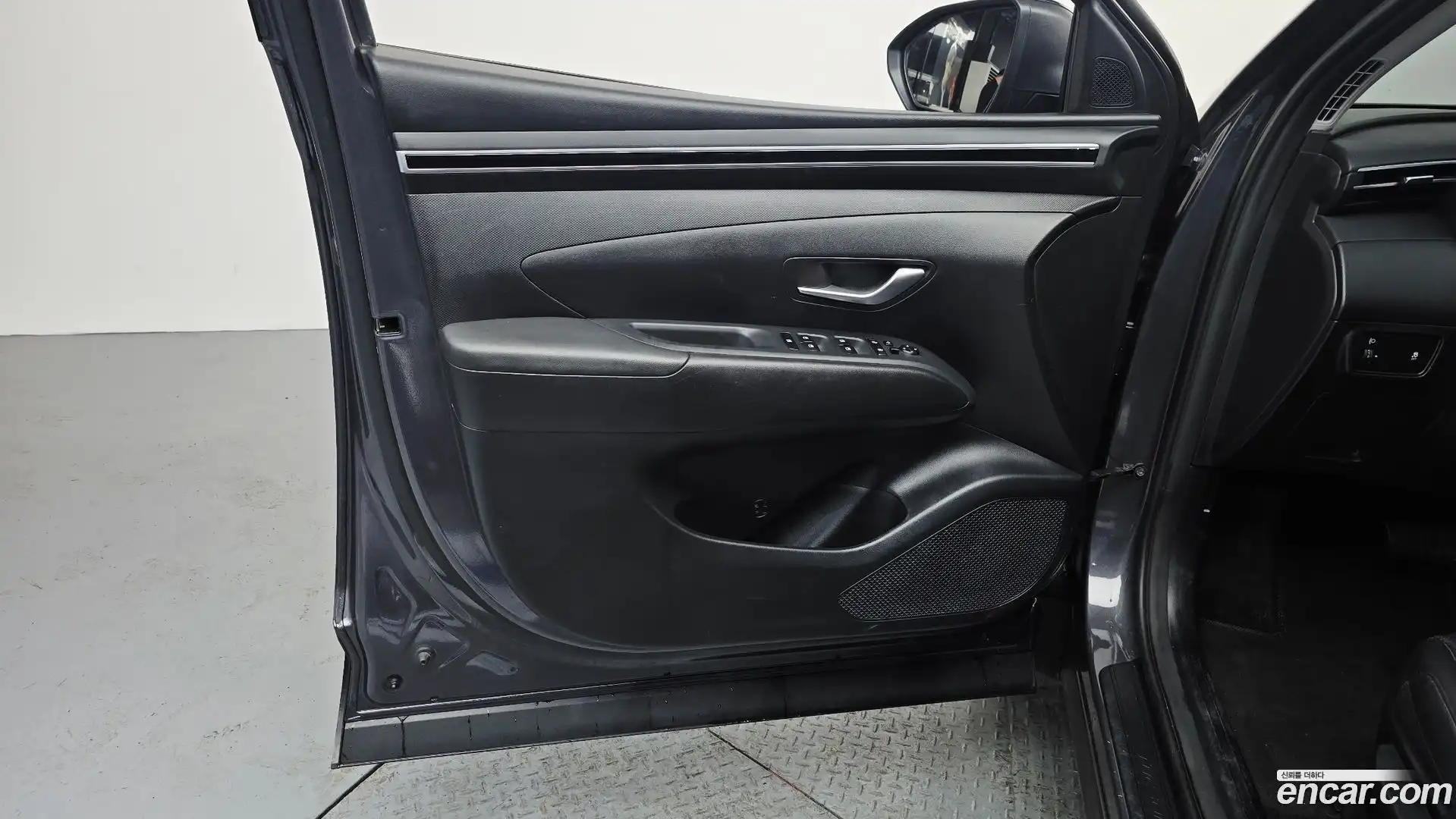 Tucson Hyundai 2022.1-INNER-034