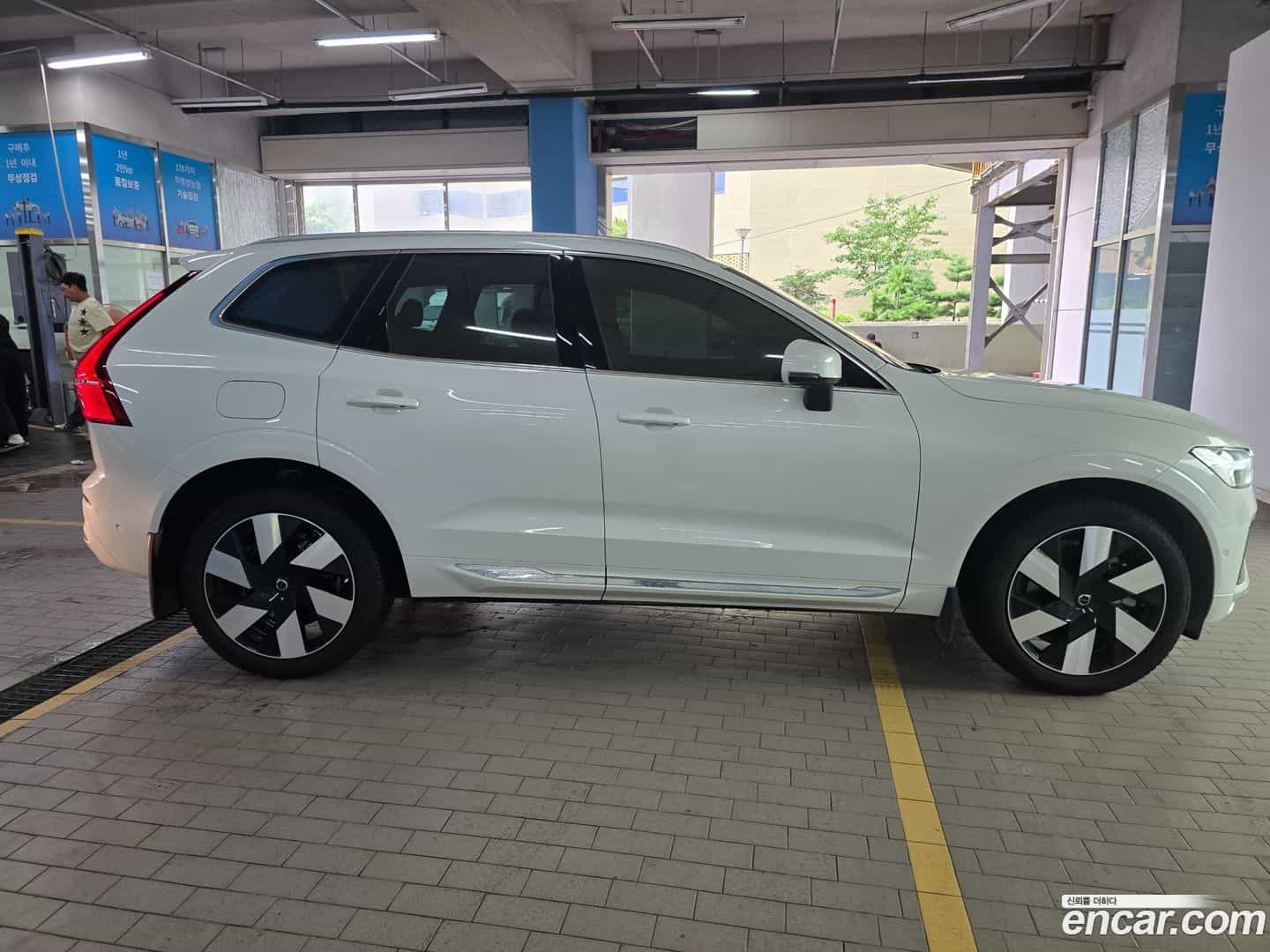 XC60 Volvo 2024.7-OUTER-005