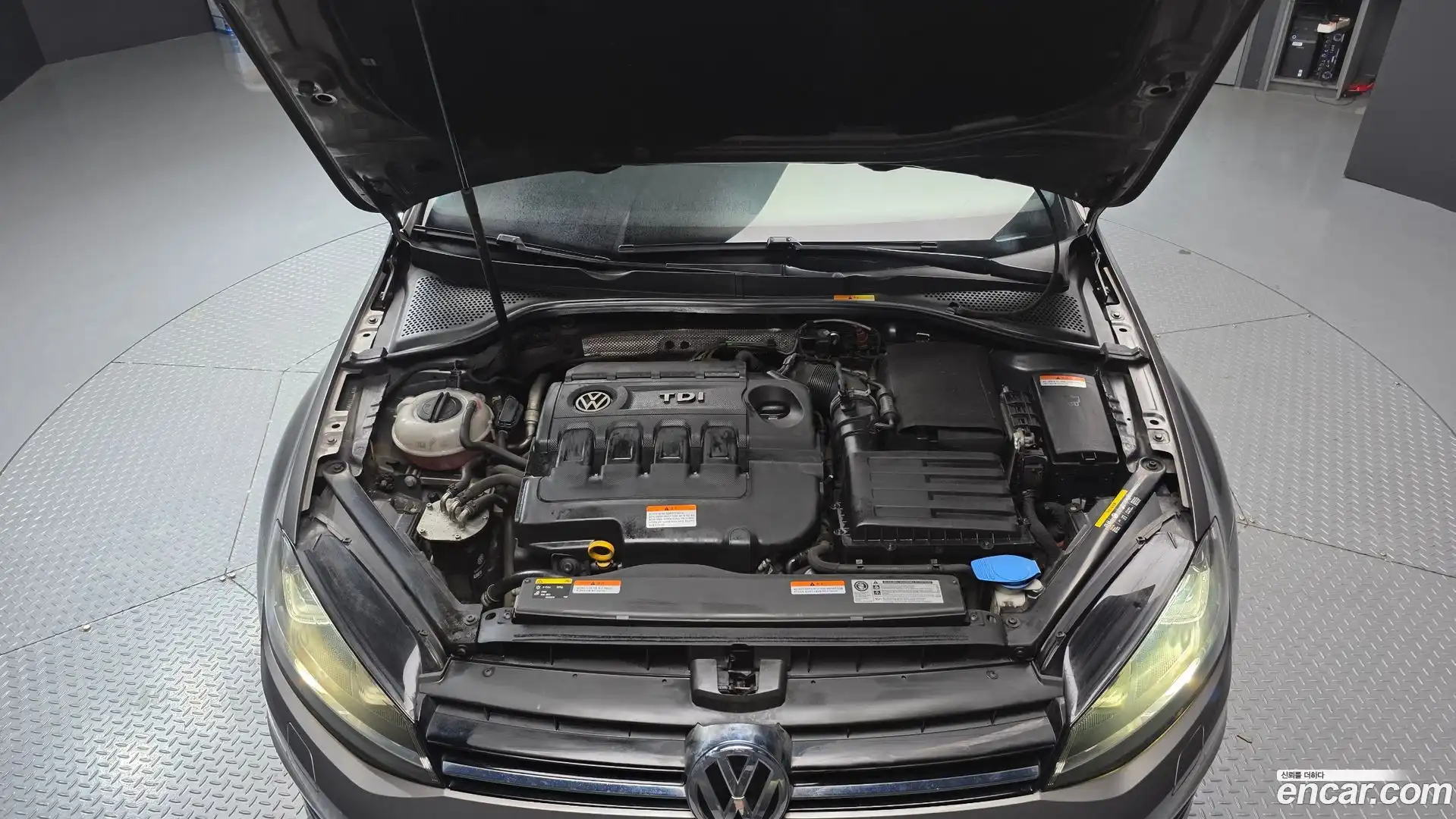 Golf Volkswagen 2016.1-OUTER-006