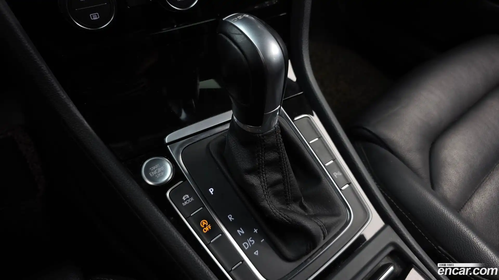 Golf Volkswagen 2016.1-INNER-009