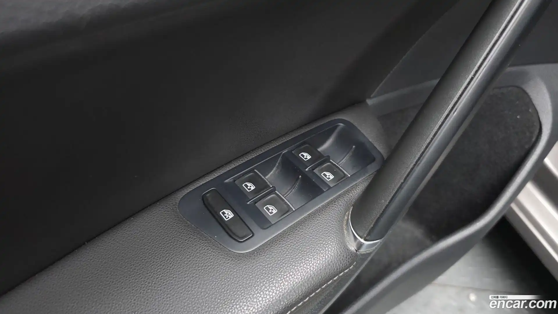 Golf Volkswagen 2016.1-OPTION-020