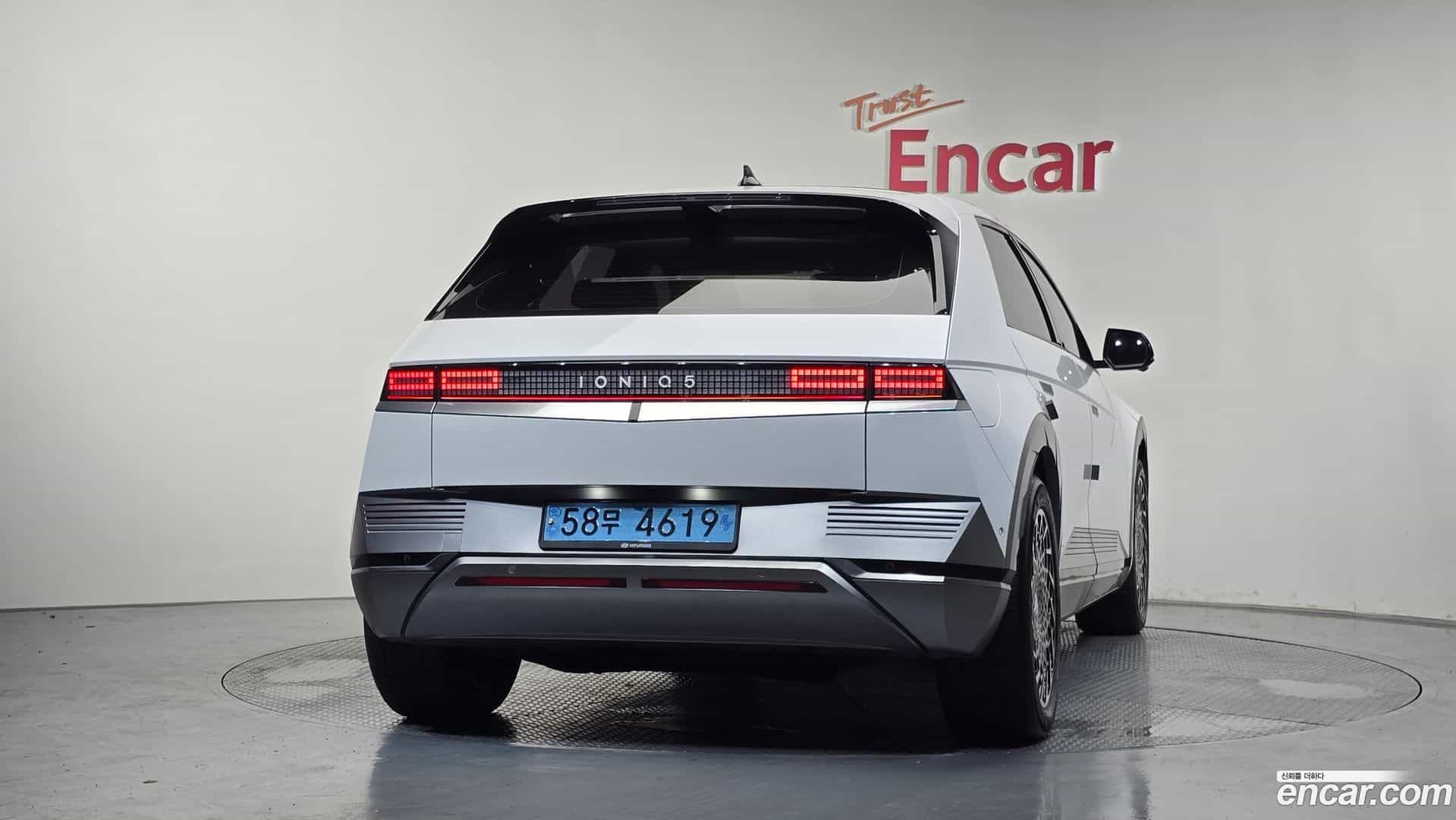 Ioniq5 Hyundai 2023.2-OUTER-004