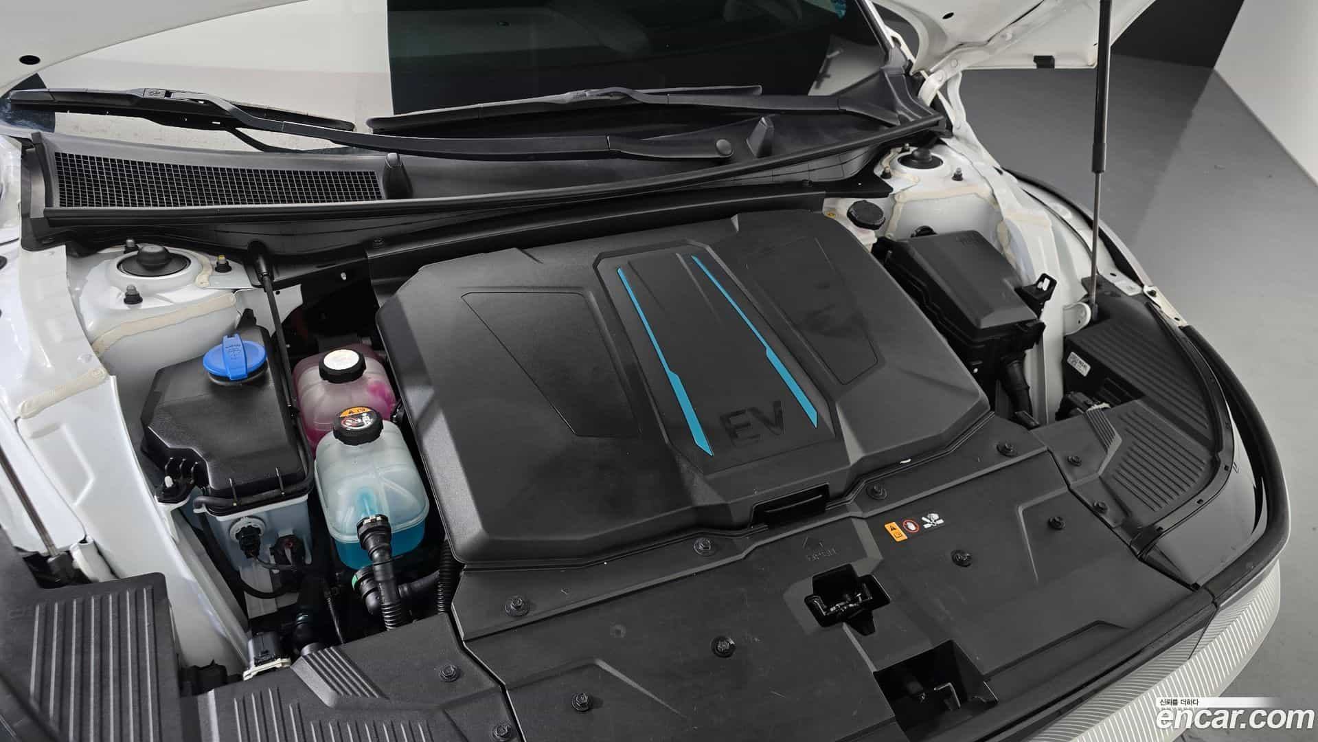 Ioniq5 Hyundai 2023.2-OUTER-006