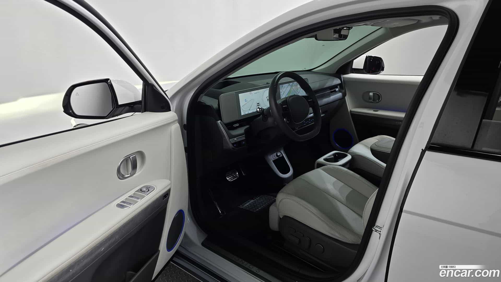 Ioniq5 Hyundai 2023.2-INNER-010