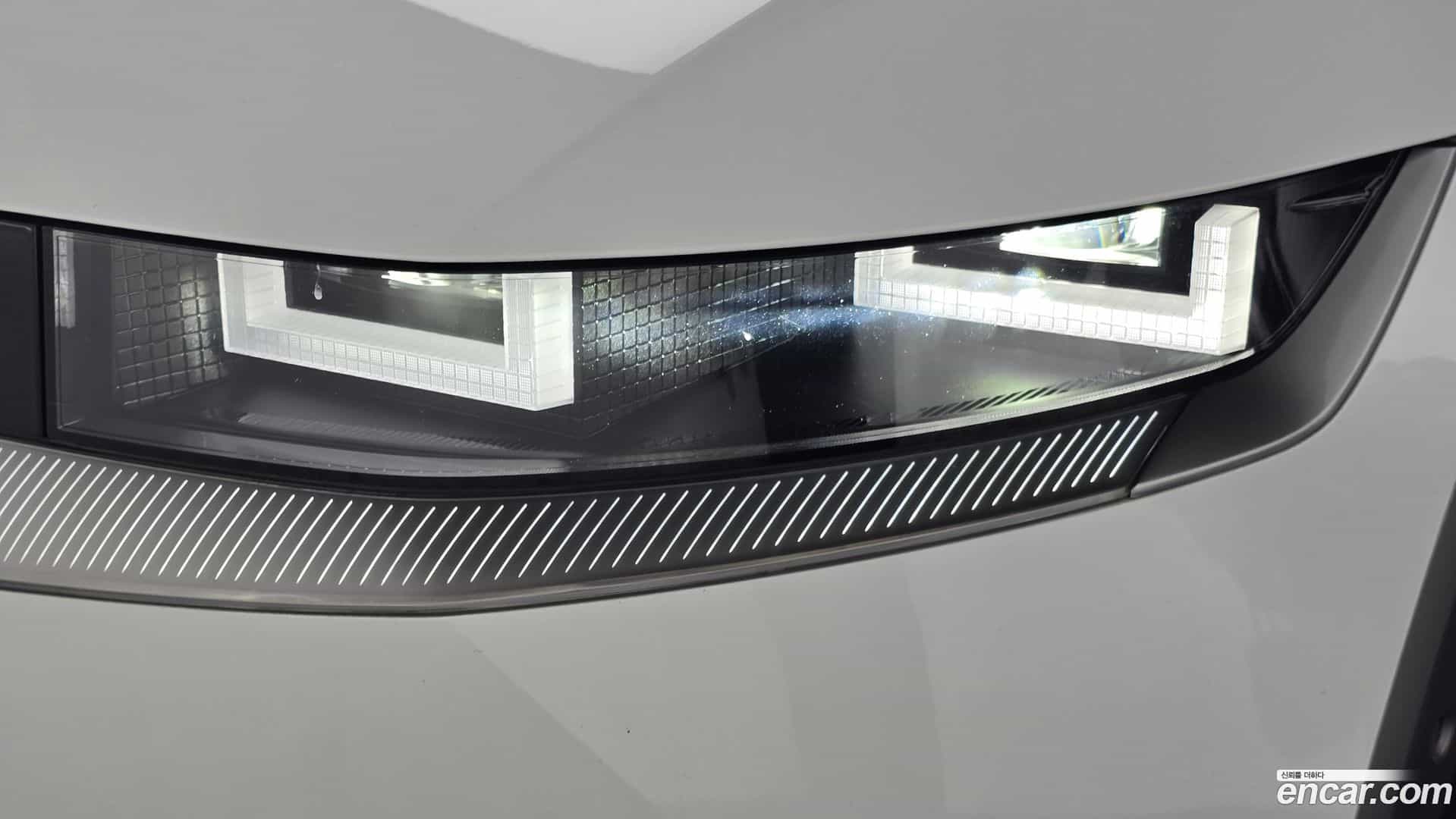 Ioniq5 Hyundai 2023.2-OUTER-032