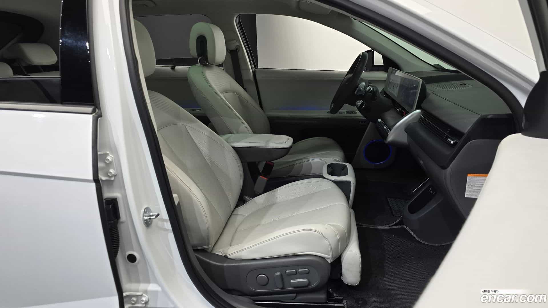 Ioniq5 Hyundai 2023.2-INNER-036