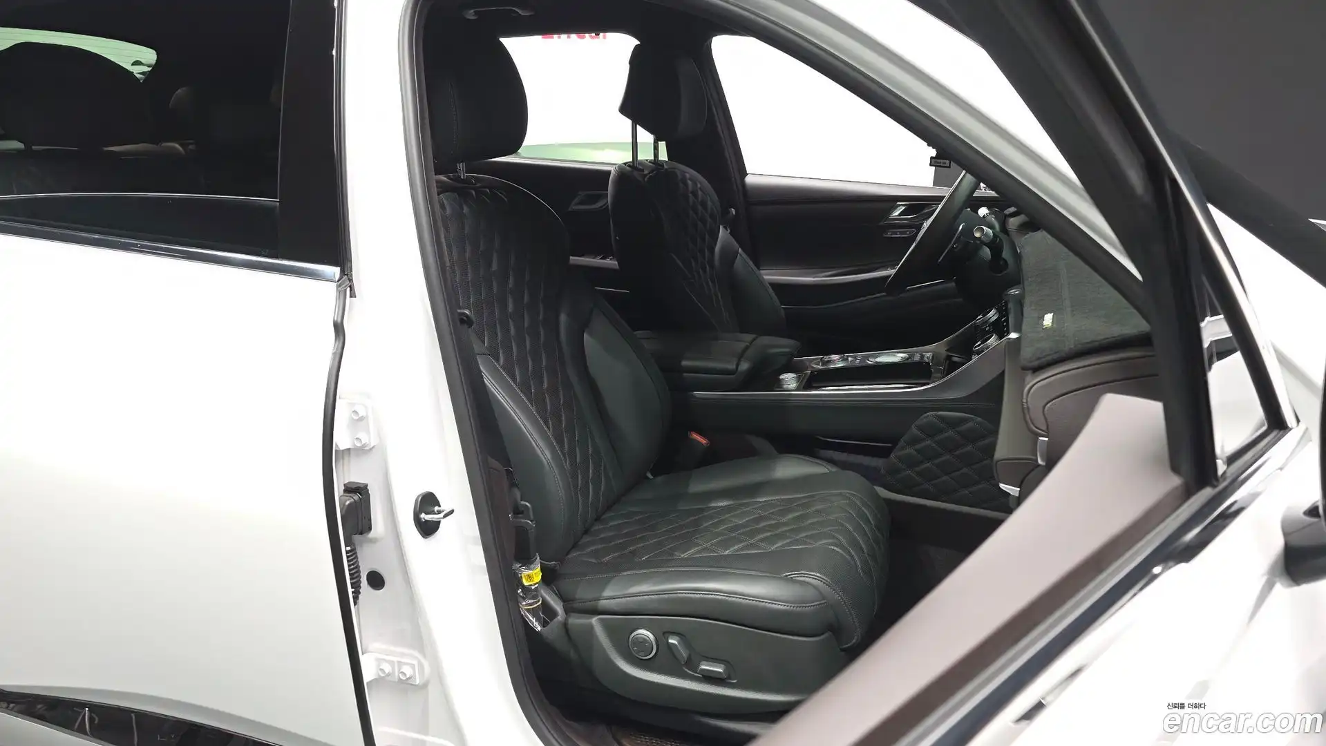 GV80 Genesis 2022.1-INNER-036