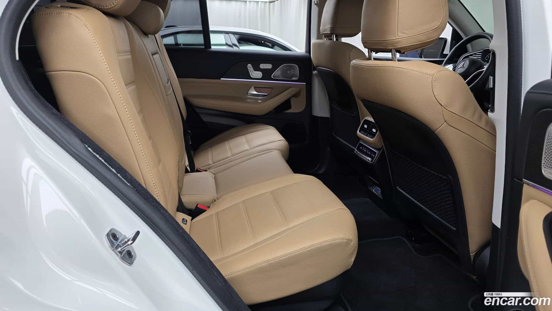 GLE-Class Mercedes-Benz 2025.6-OPTION-015