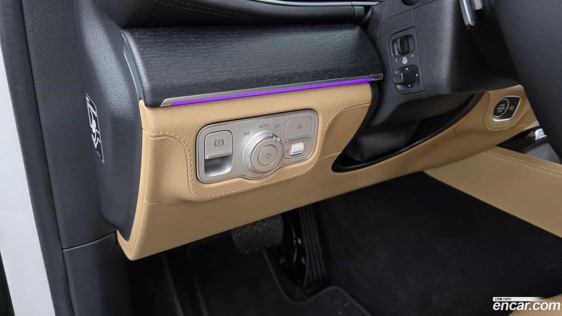 GLE-Class Mercedes-Benz 2025.6-OPTION-021