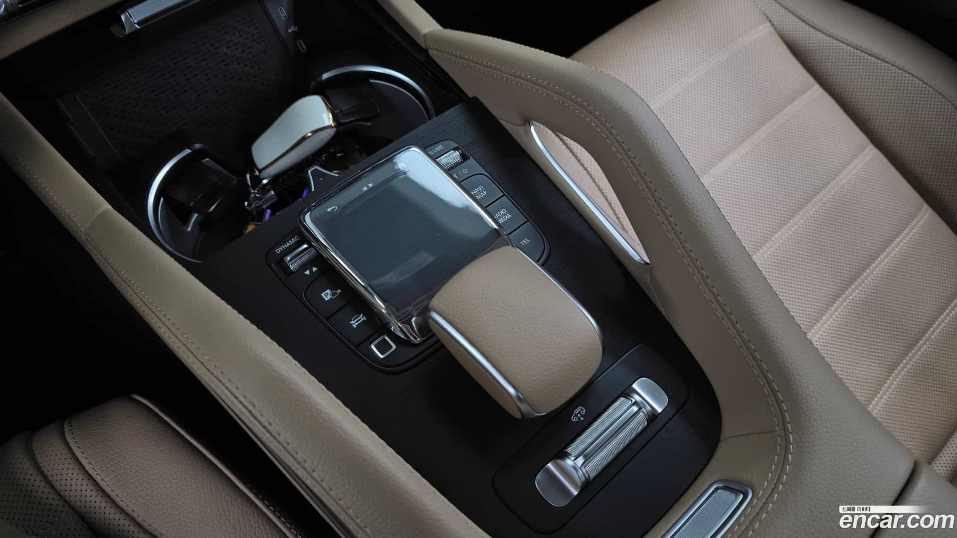 GLE-Class Mercedes-Benz 2025.6-OPTION-046