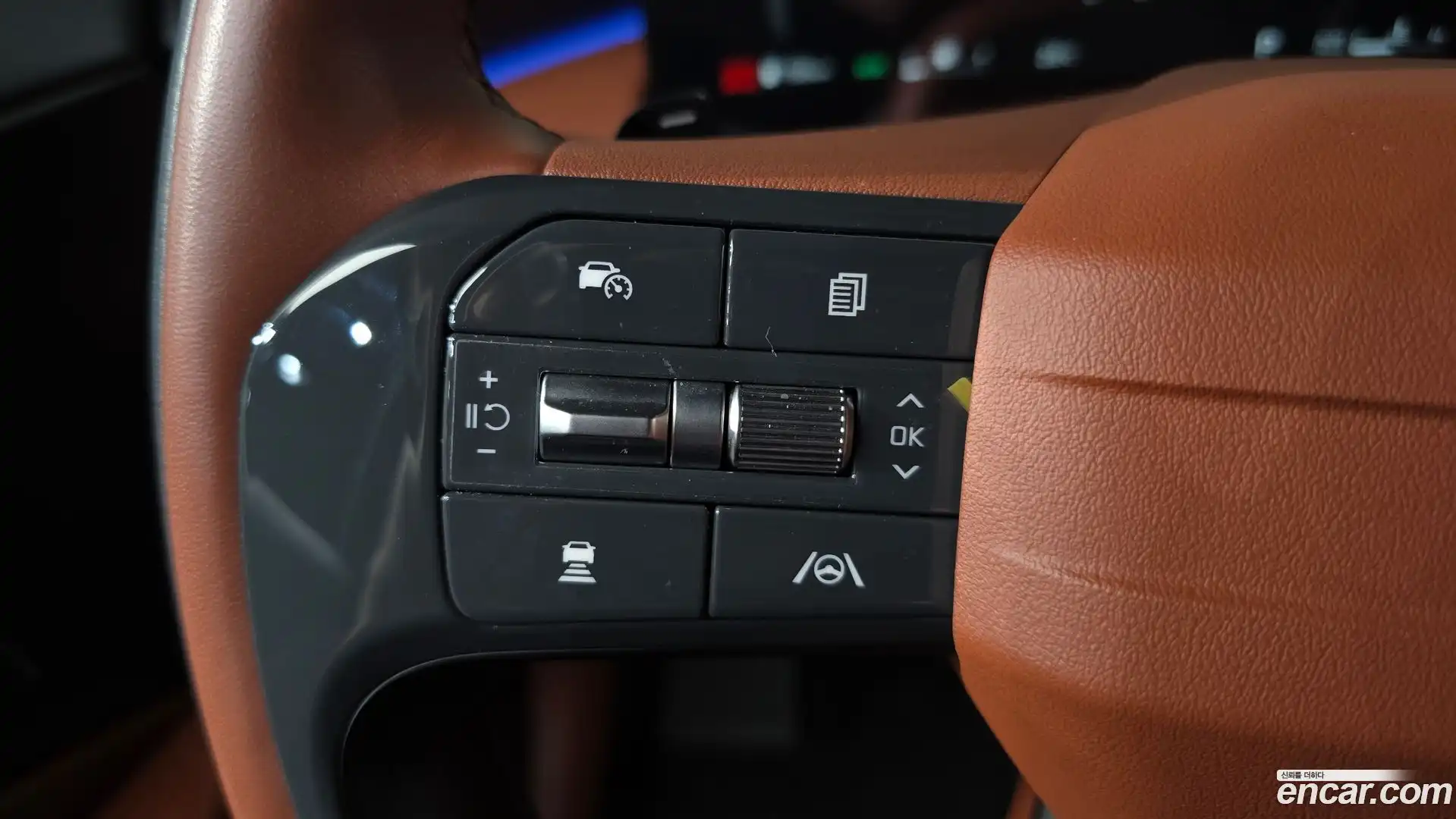 K8 Kia 2025.9-OPTION-019