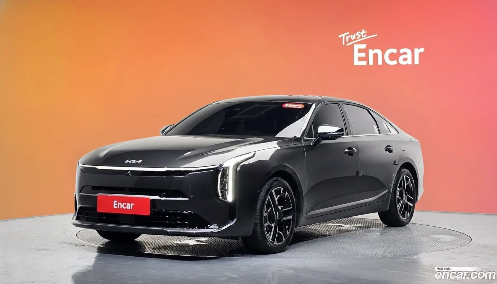 Main__Slider__Photo:K8 Kia 2025.9-0