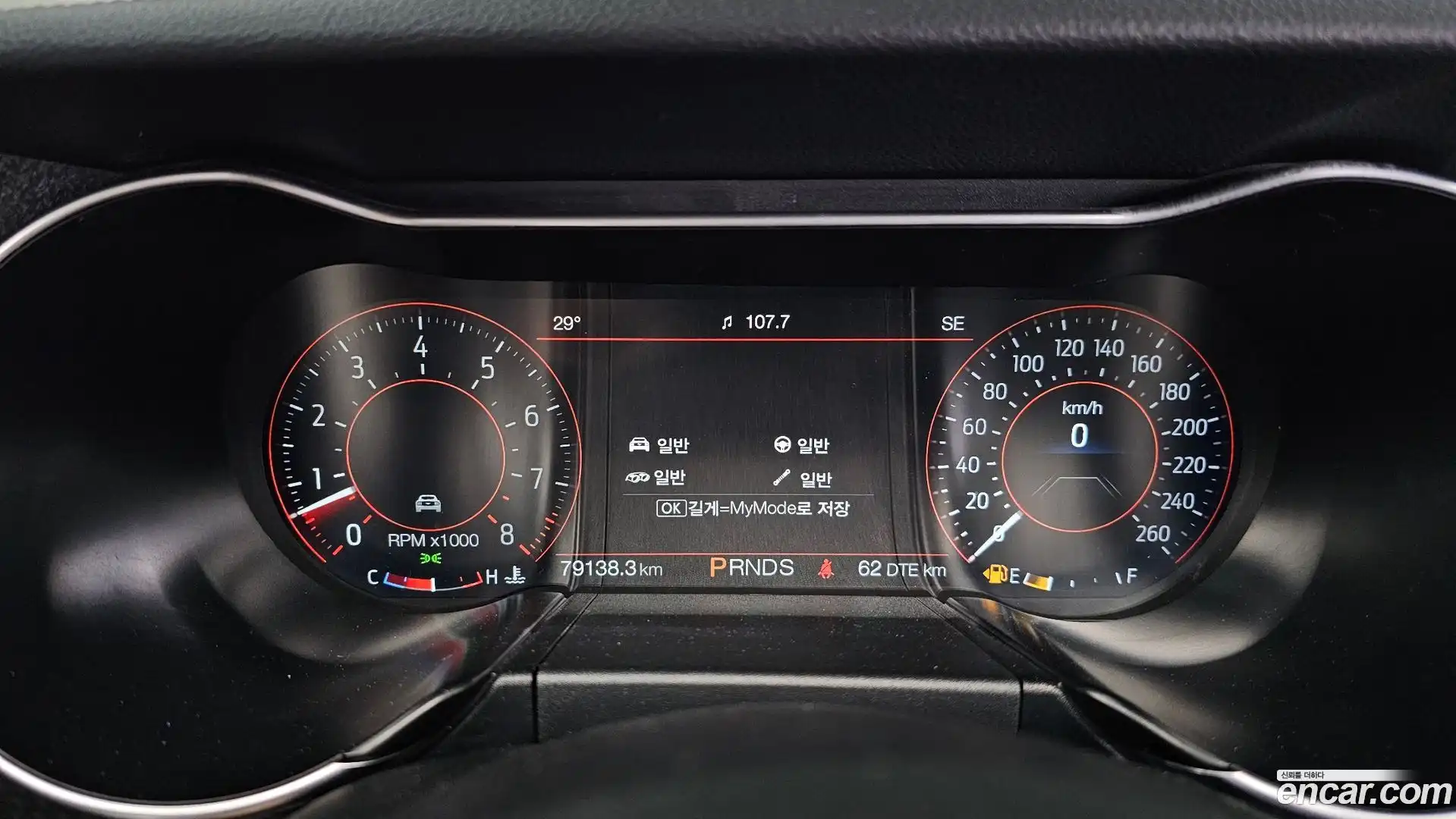 Mustang Ford 2019.9-INNER-008