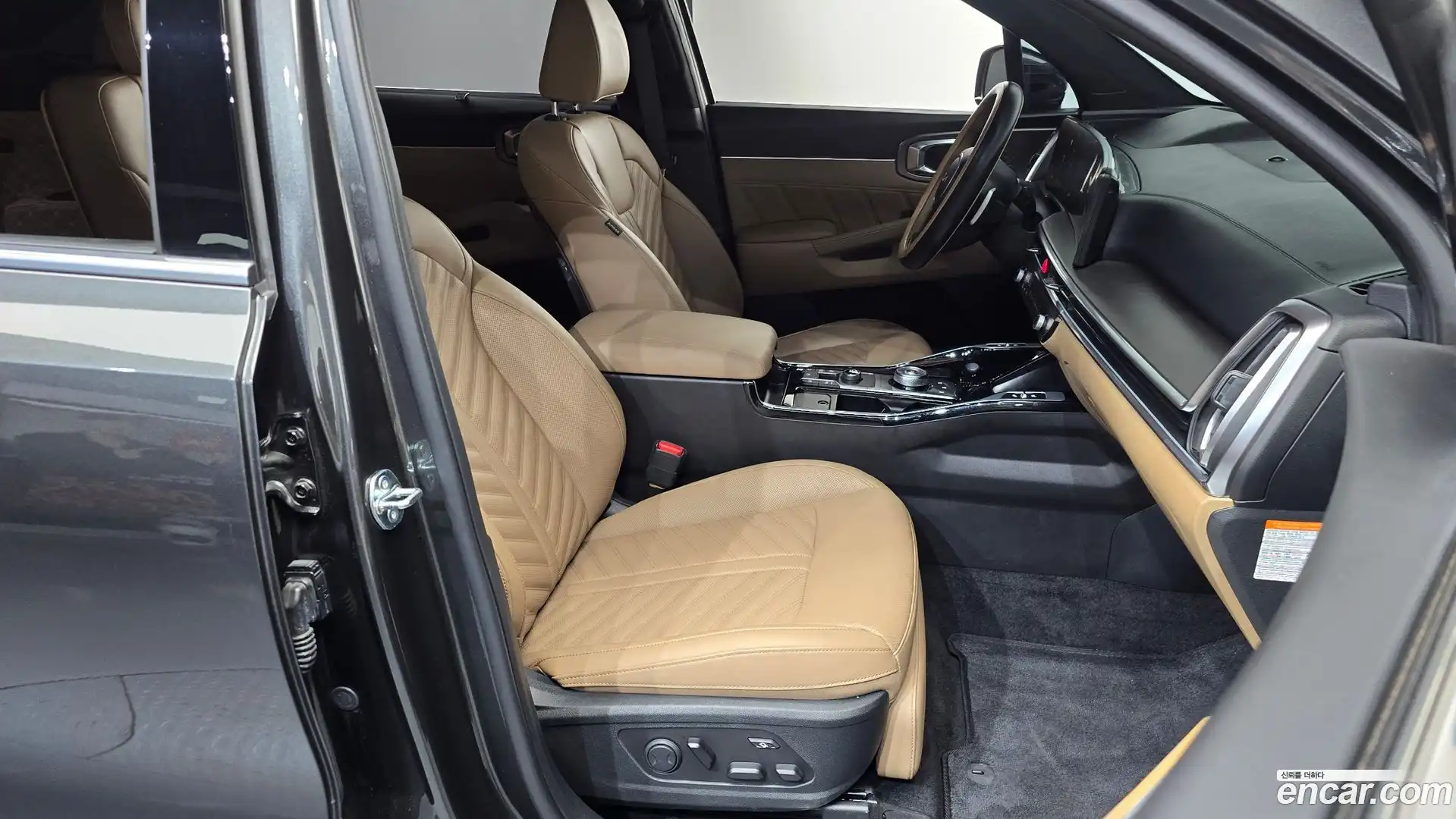Sorento Kia 2025.1-INNER-036