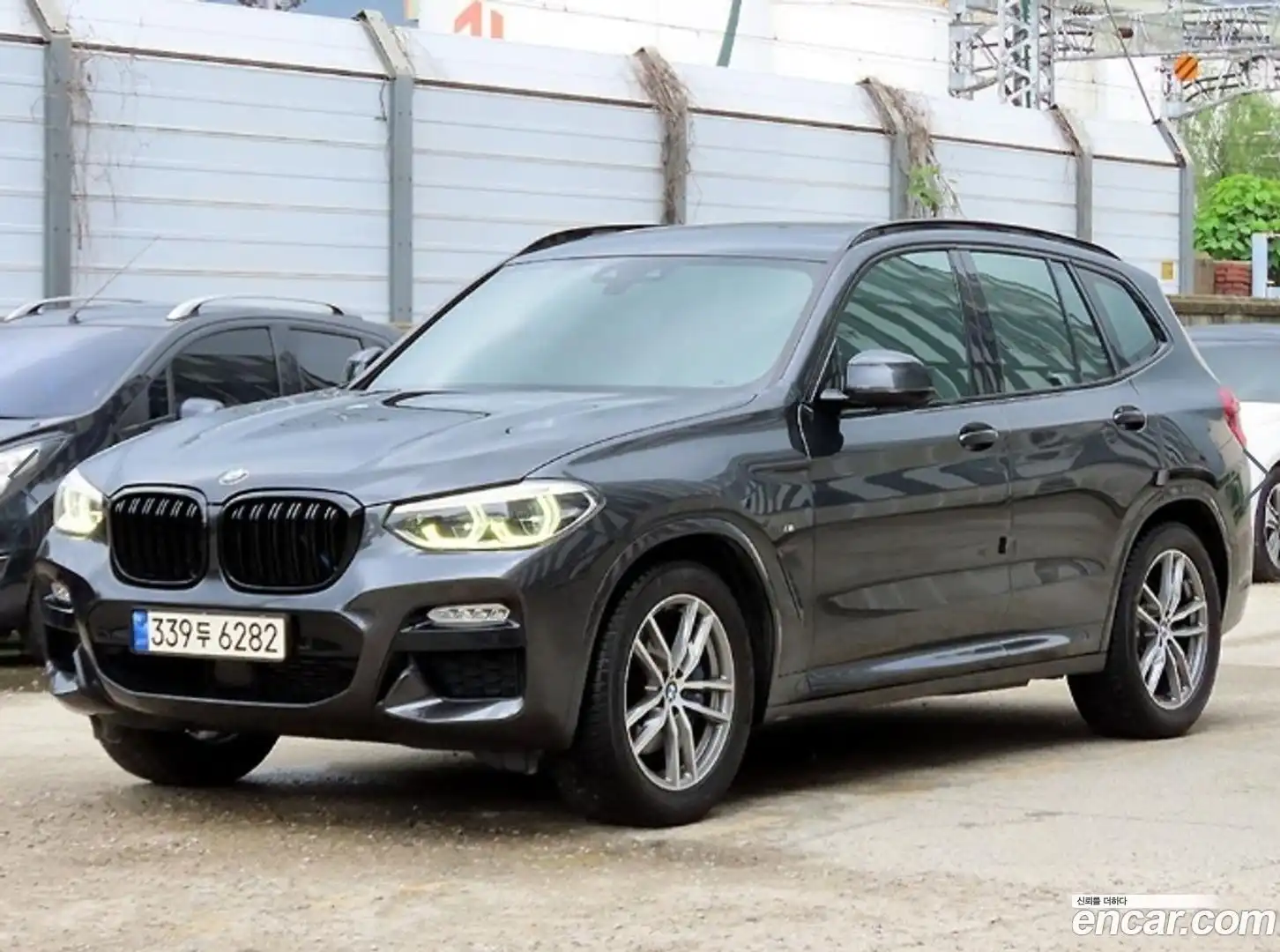 X3 BMW 2018.10-OUTER-001