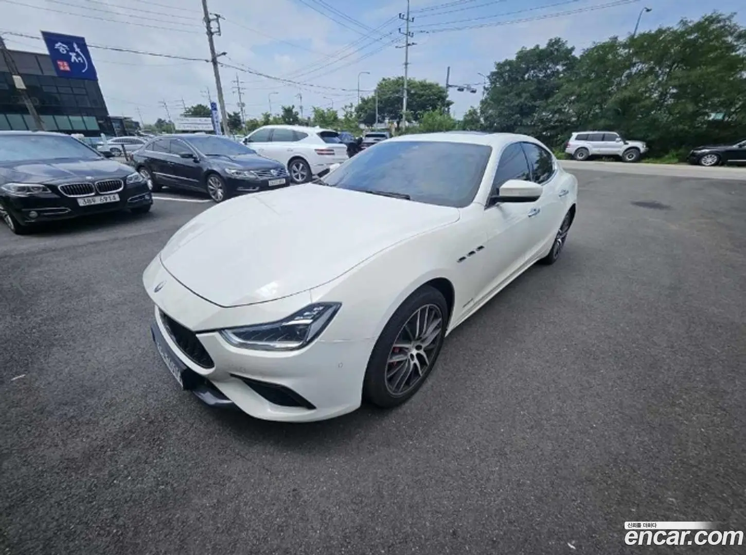 Main__Slider__Photo:Ghibli Maserati 2018.2-0