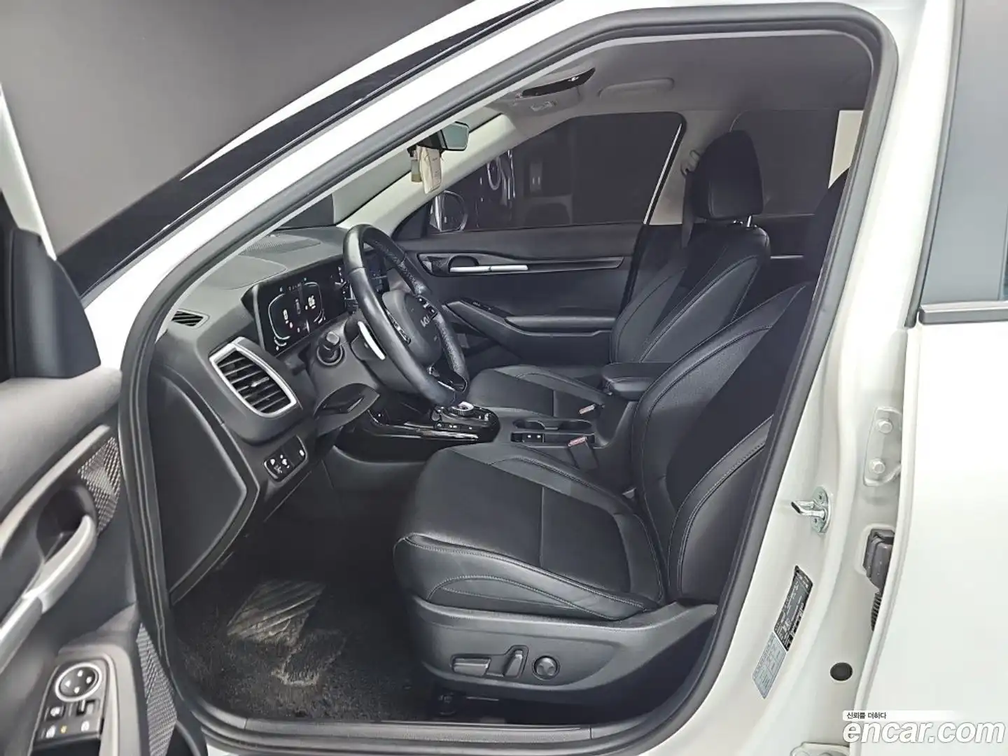 Seltos Kia 2023.6-OPTION-015