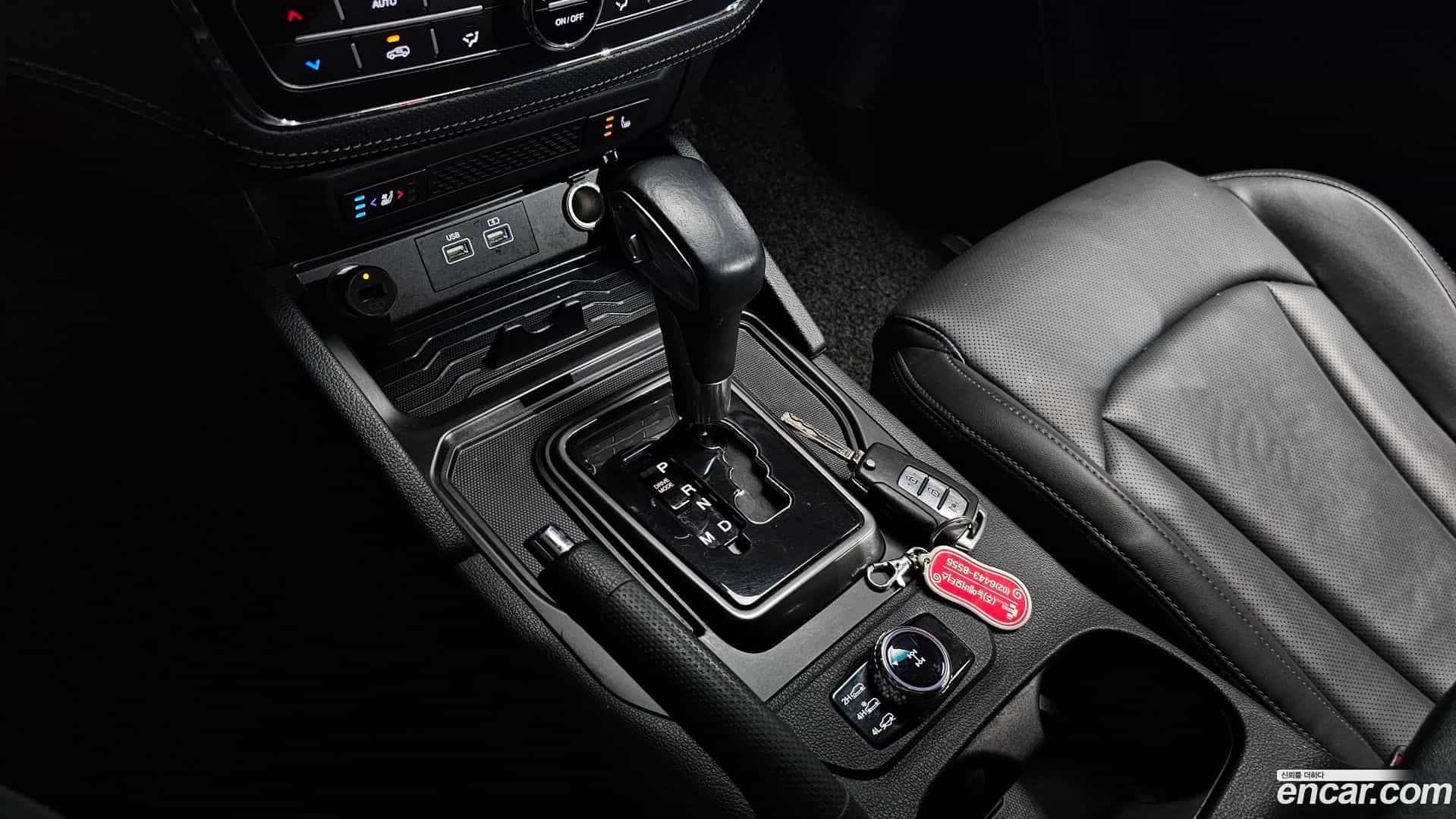 Rexton KG Mobility 2022.7-INNER-009
