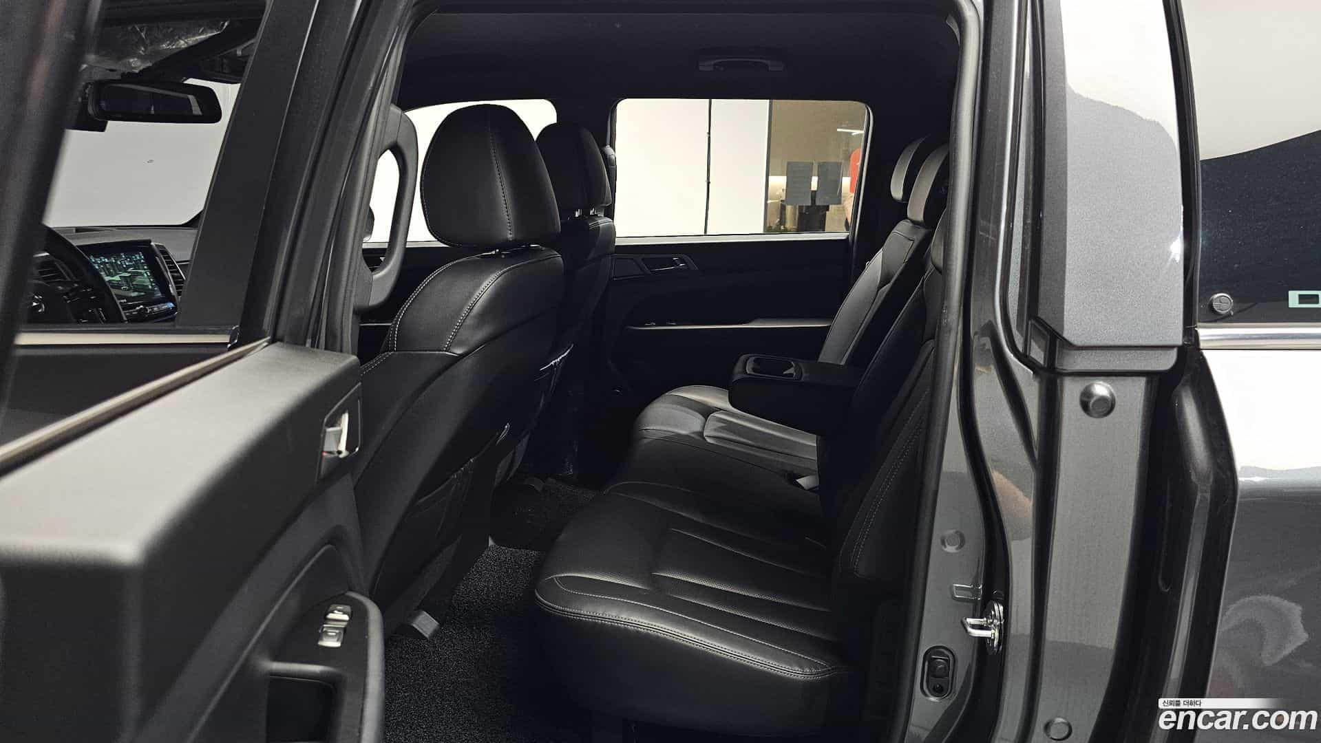 Rexton KG Mobility 2022.7-OPTION-015