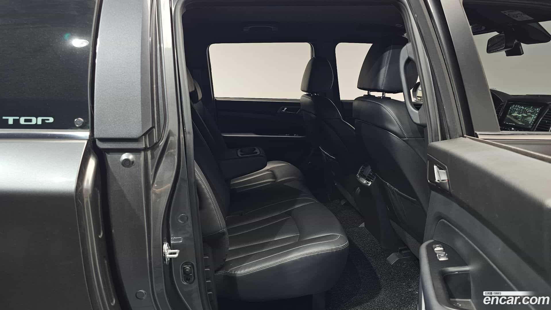 Rexton KG Mobility 2022.7-OPTION-016