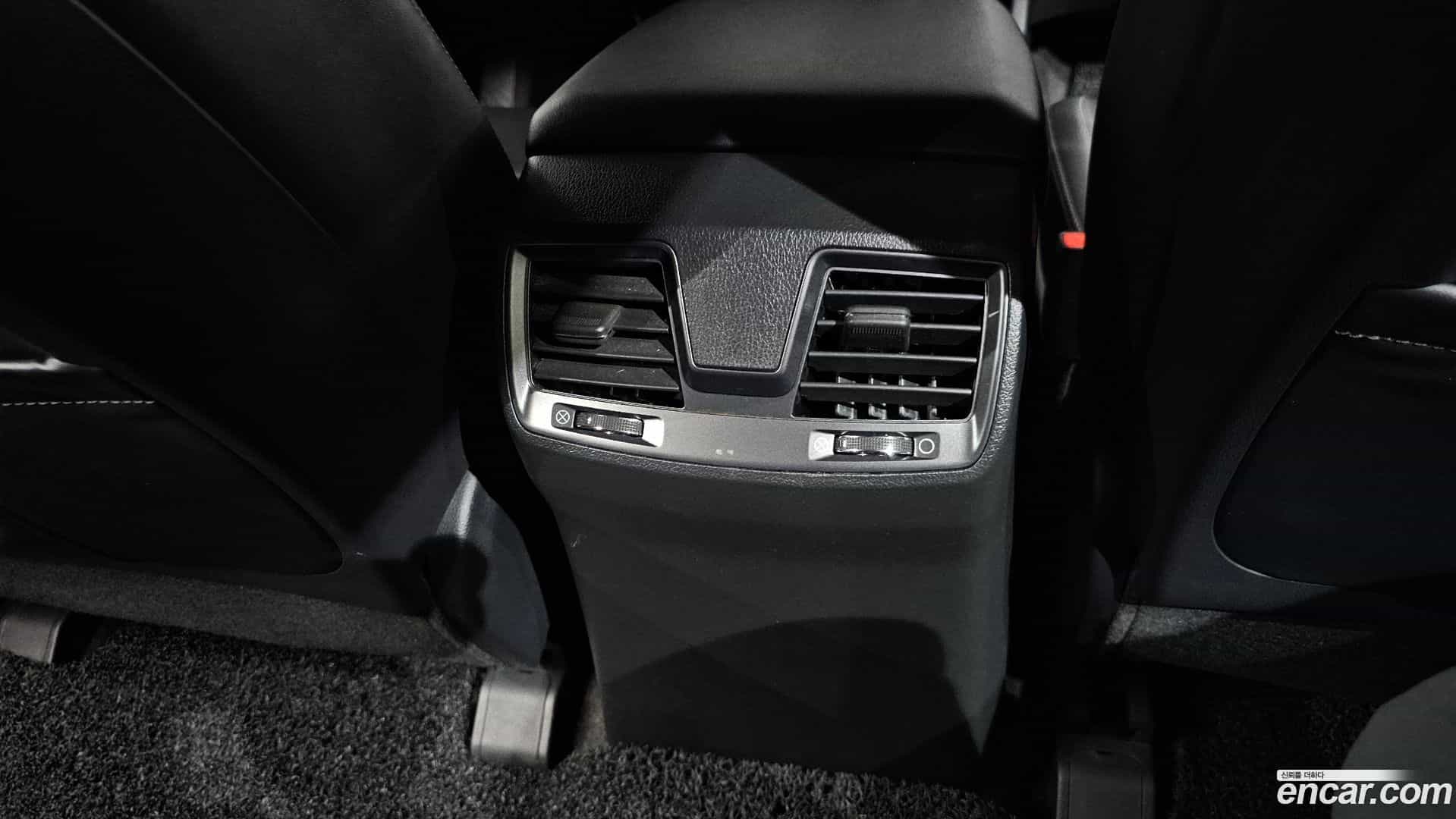 Rexton KG Mobility 2022.7-OPTION-046