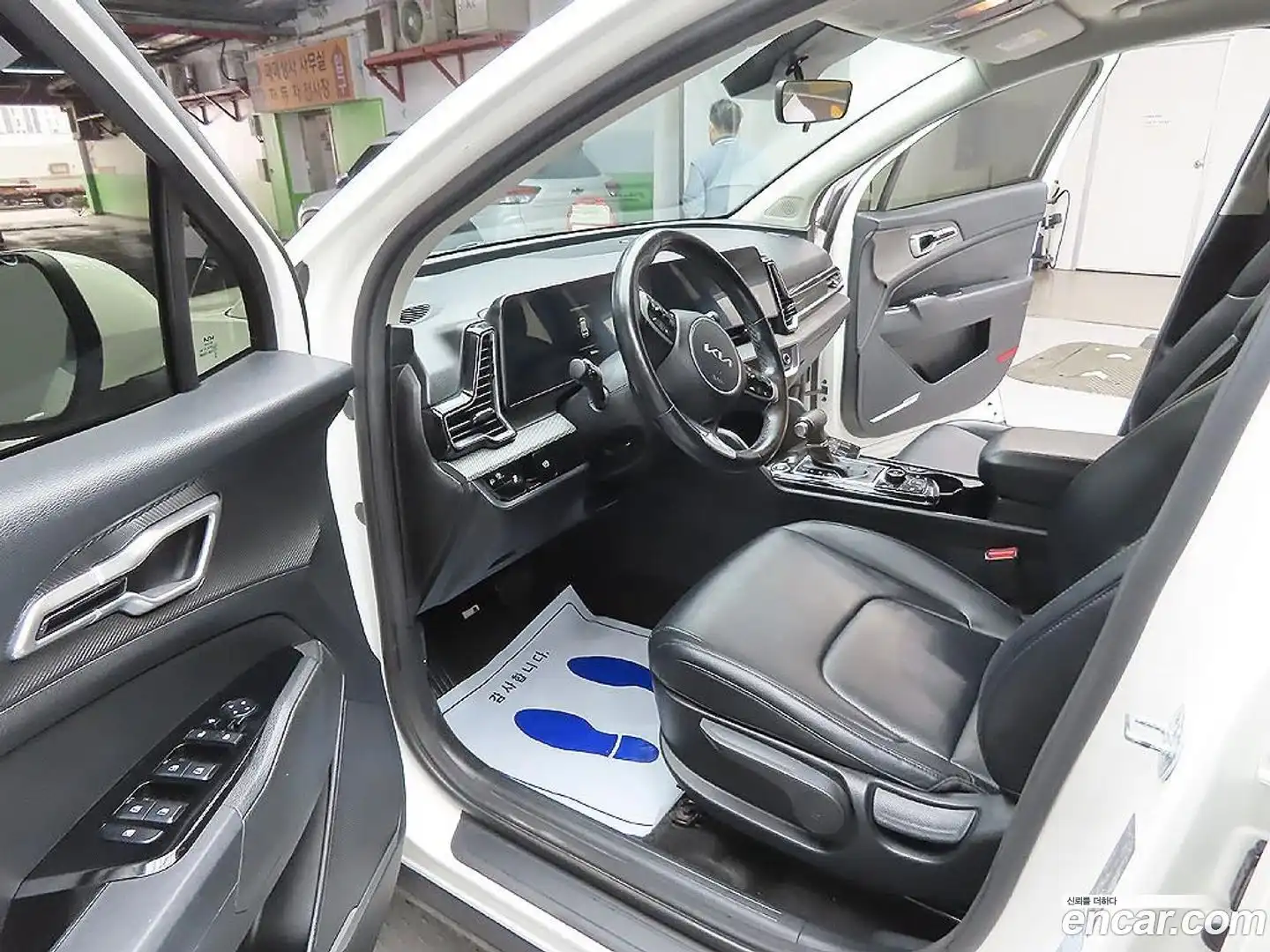 Sportage Kia 2022.2-INNER-009