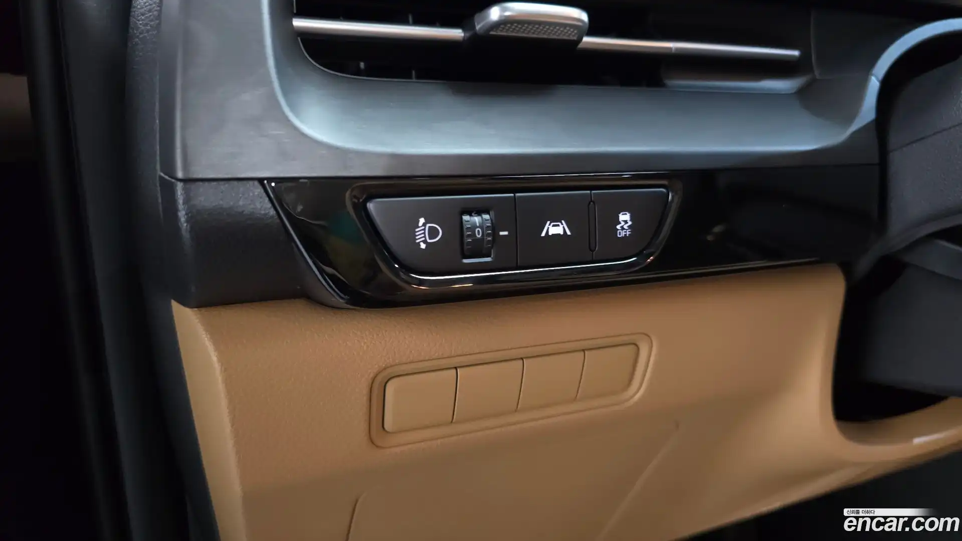 Canival Kia 2021.6-OPTION-023