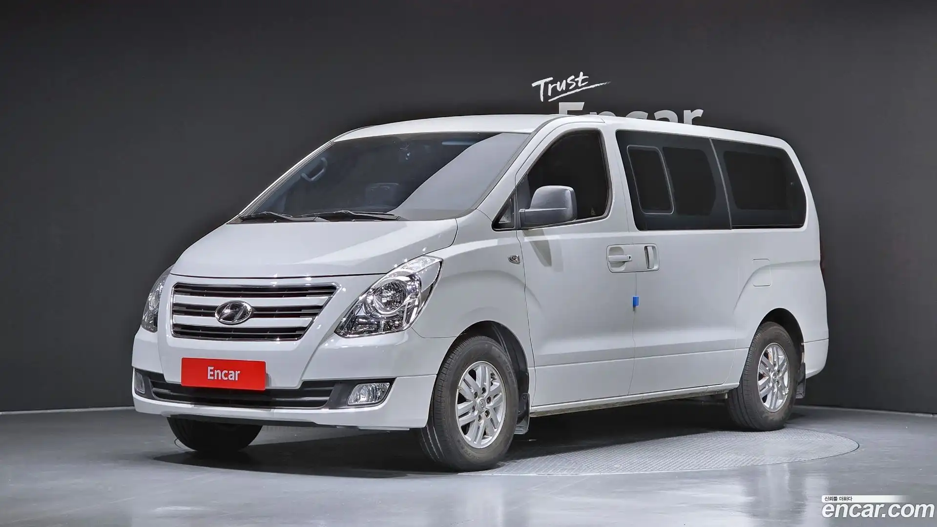 Starex Hyundai 2018.0-OUTER-001