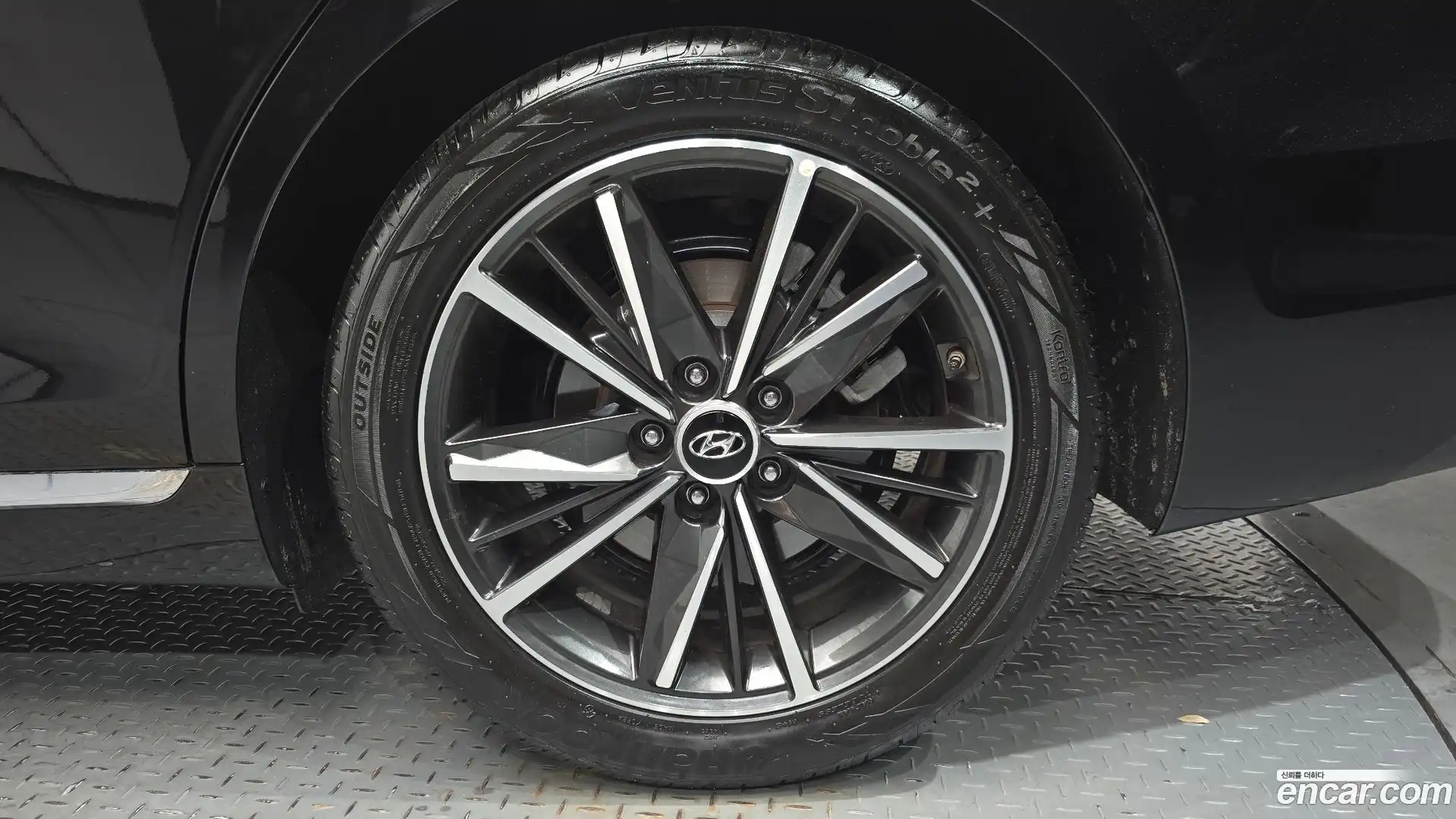 Grandeur Hyundai 2021.6-OUTER-031