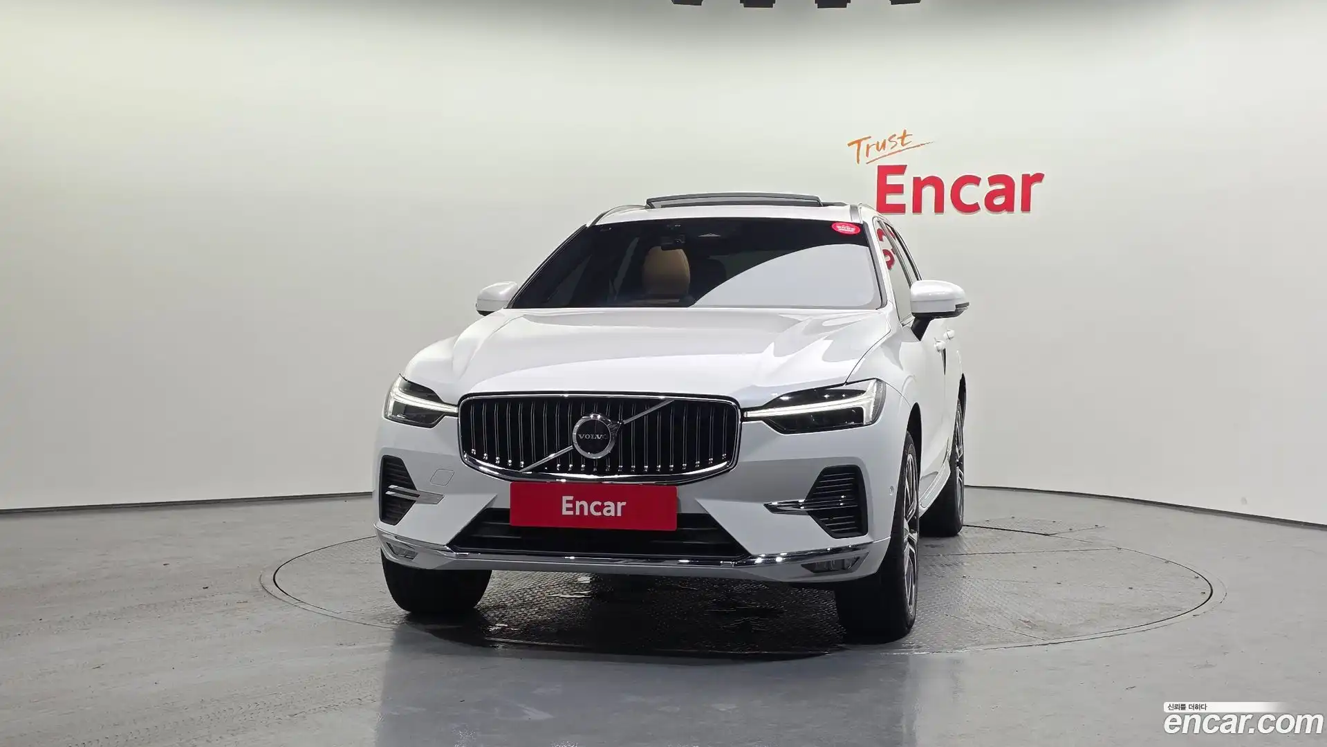 XC60 Volvo 2022.2-OUTER-003