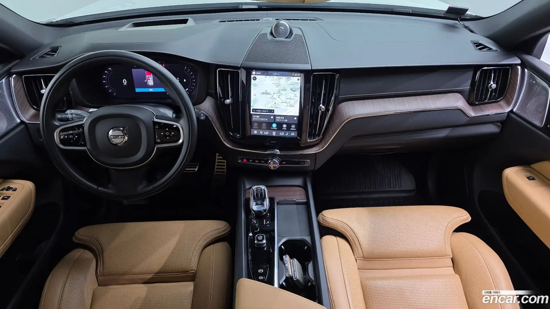 XC60 Volvo 2022.2-INNER-007
